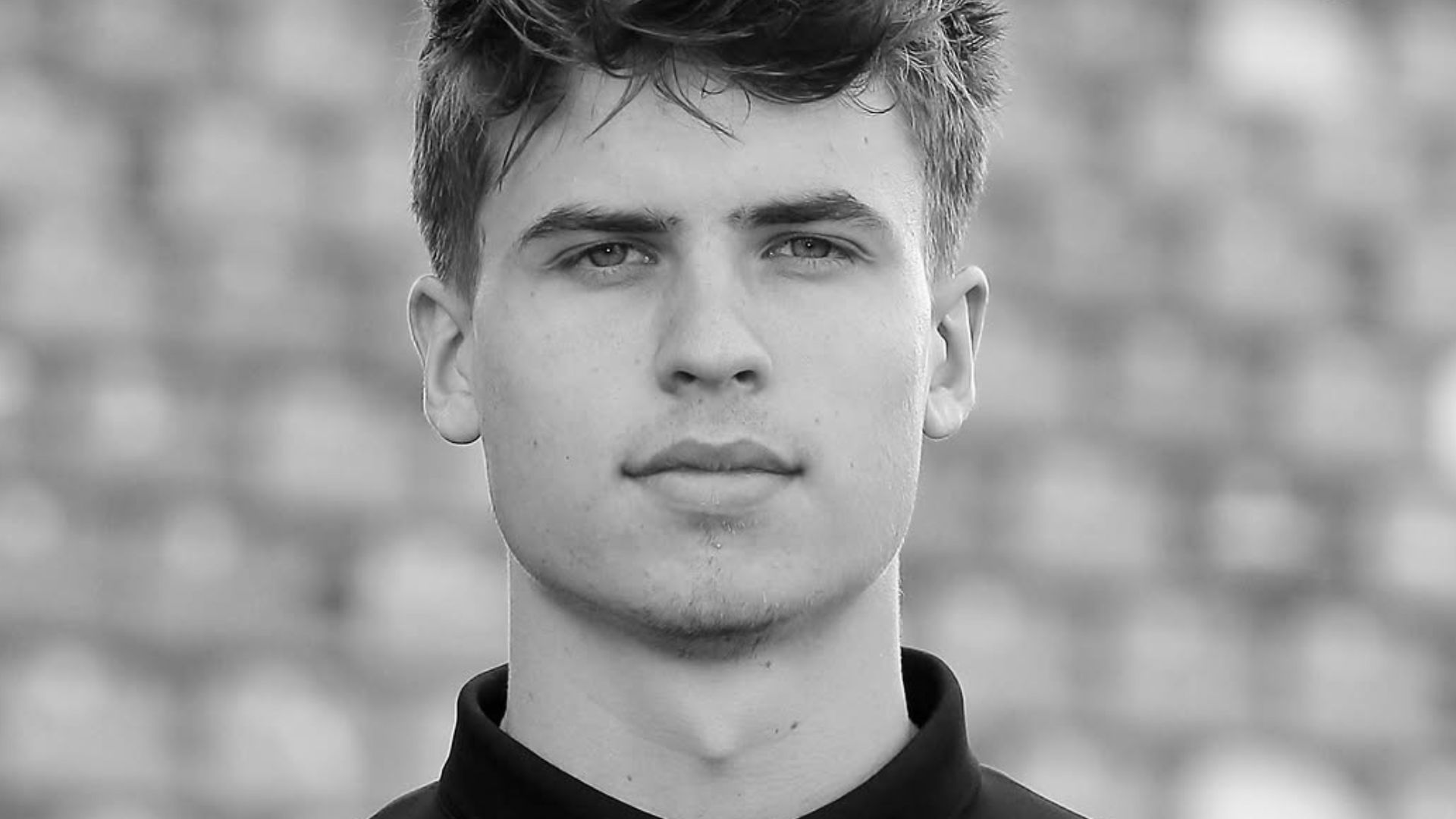 Jogador de futebol é encontrado sem vida aos 22 anos após o Natal