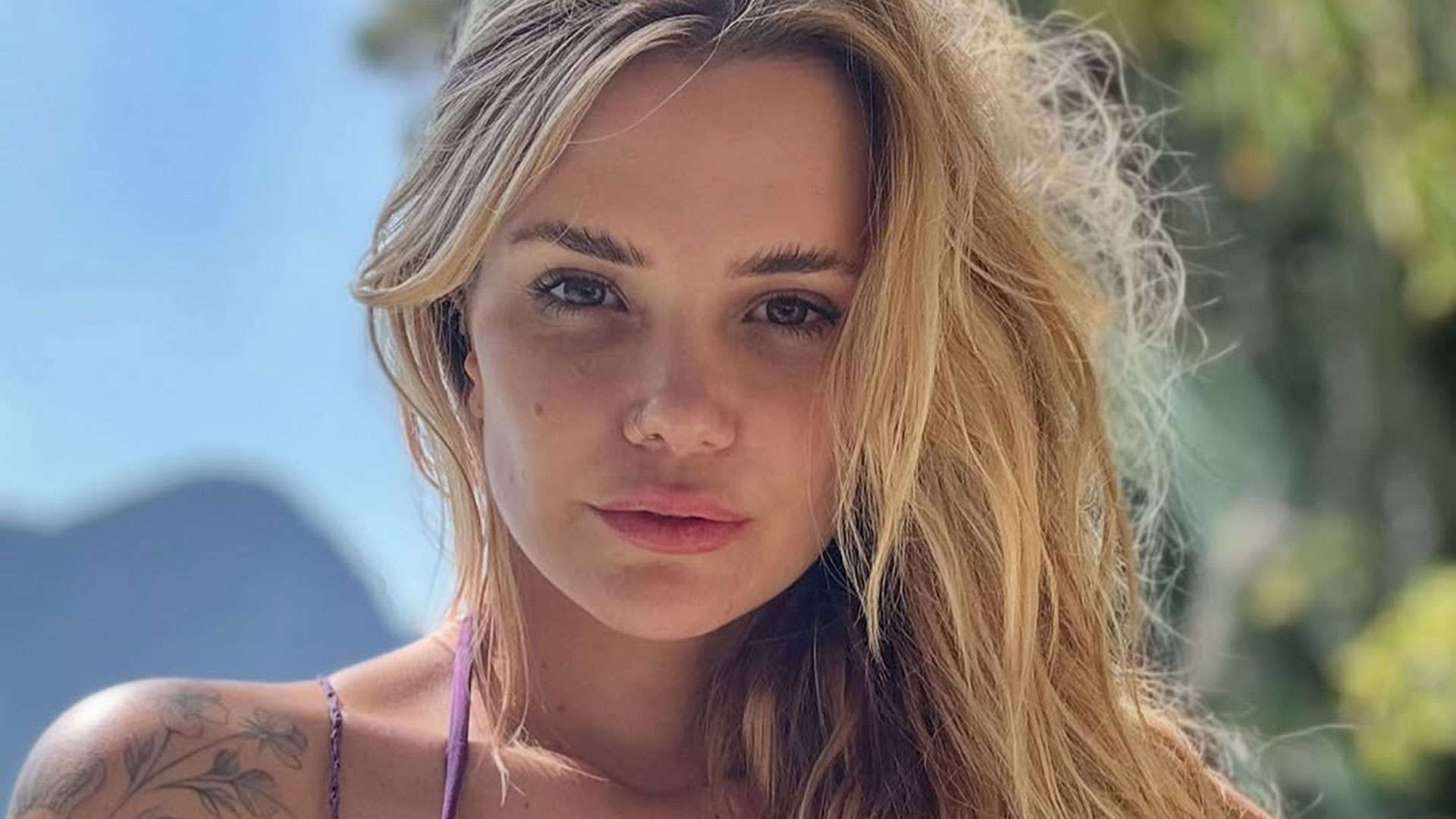 Marcela Mc Gowan arrasa de biquíni em fotos na Tailândia