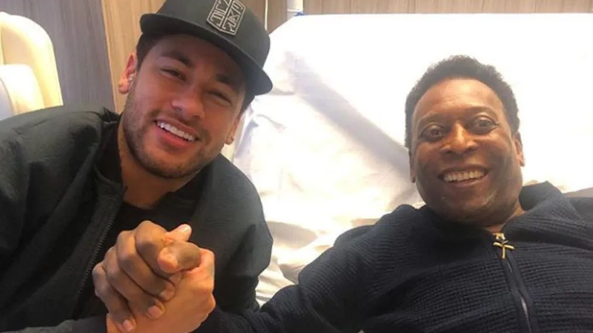 Neymar Jr cita Pelé em carta aberta ao retornar para o Santos: ‘Honrando’