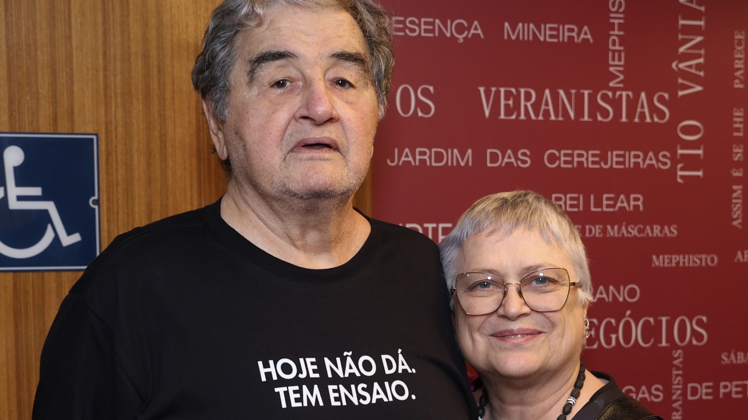 Otávio Augusto completa 80 anos com carreira premiada em festival internacional