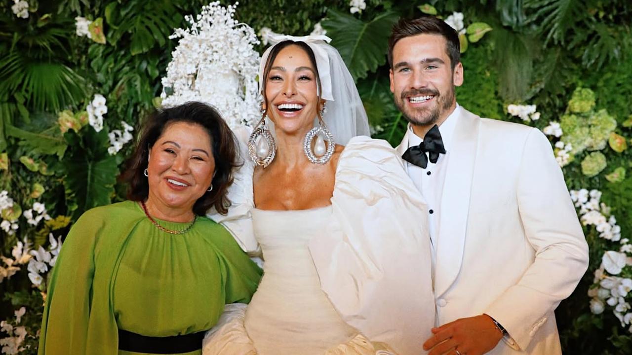 Mãe de Sabrina Sato faz confissão sobre relação da filha com Nicolas Prattes: ‘É inspirador’