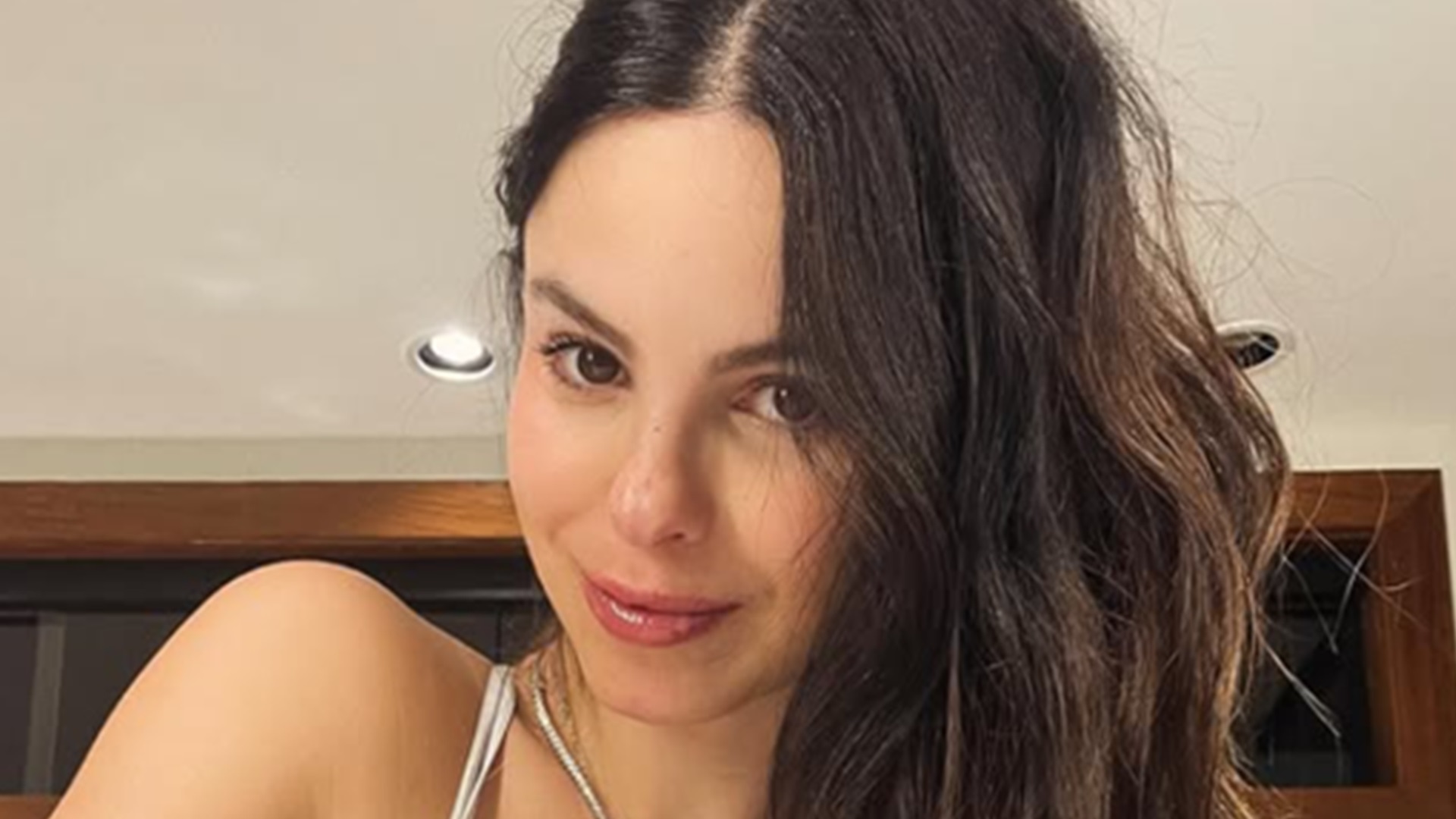 Sthefany Brito curte passeio ao ar livre com o filho, Vicenzo: ‘Meu pinguinho de gente’