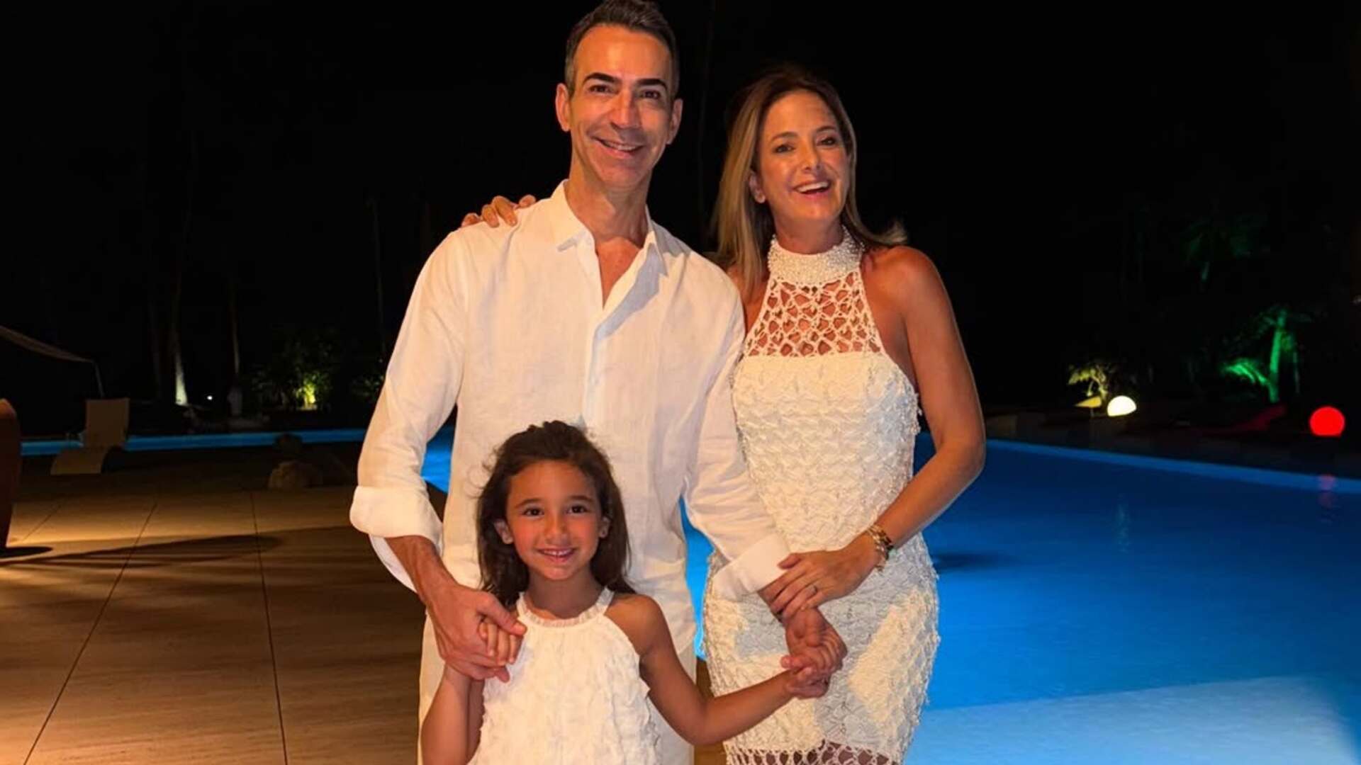 Ticiane Pinheiro mostra seu Ano Novo com César Tralli e a filha caçula