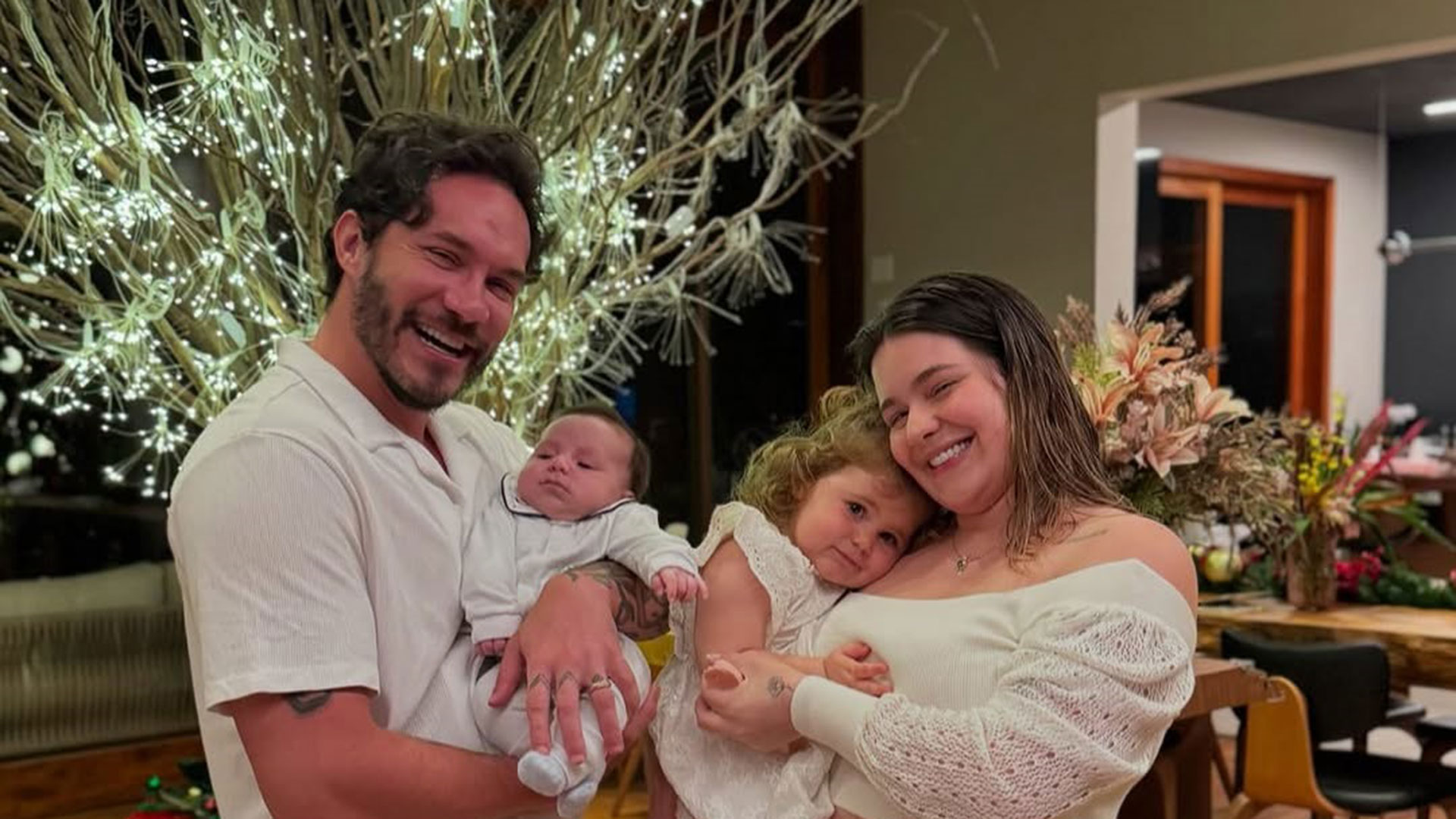 Viih Tube decide colocar DIU e Eliezer comemora: ‘Marido feliz’