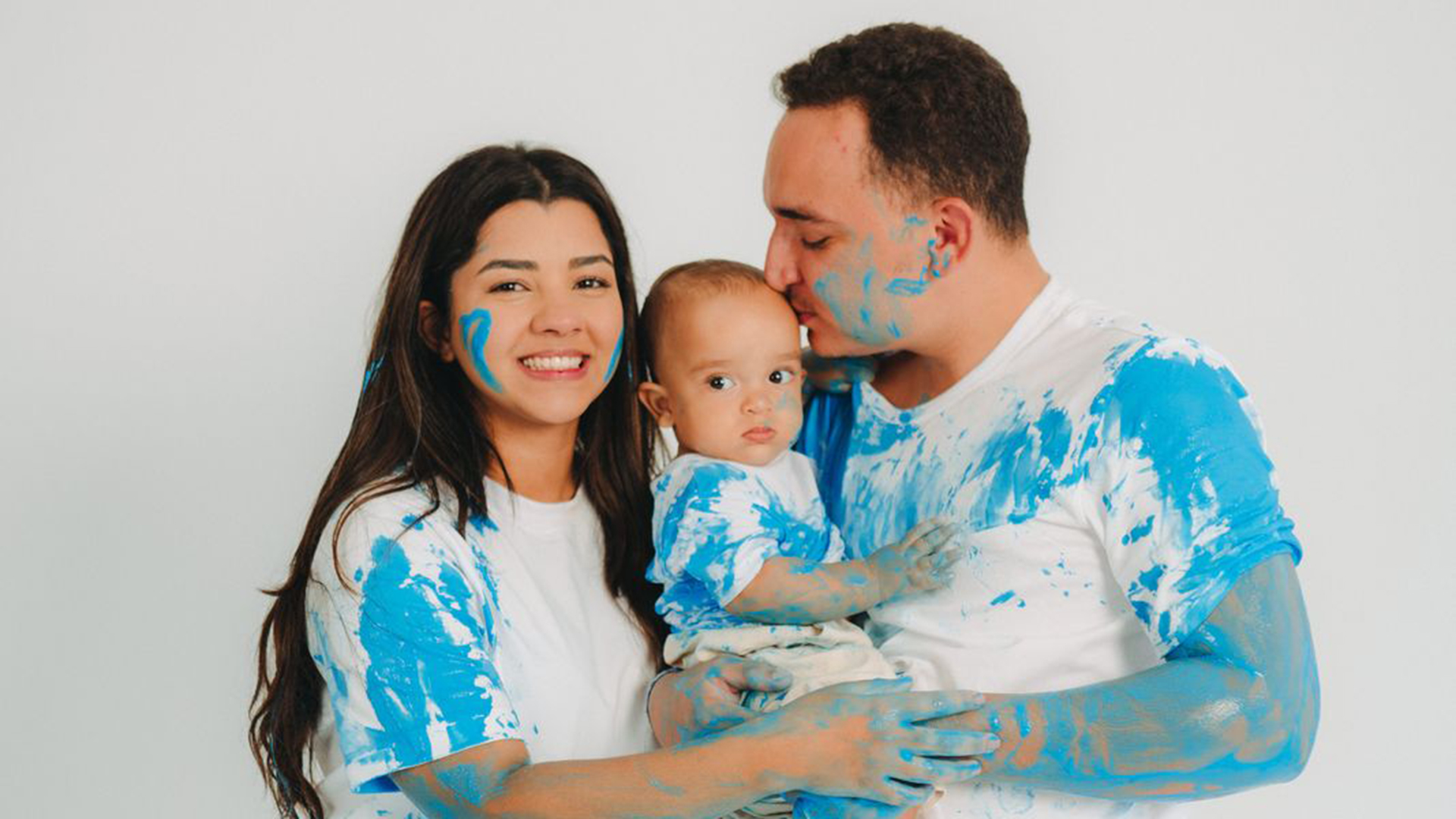 Ary Mirelle celebra a nova gravidez: ‘Sempre desejei dar um irmão para Jorge’