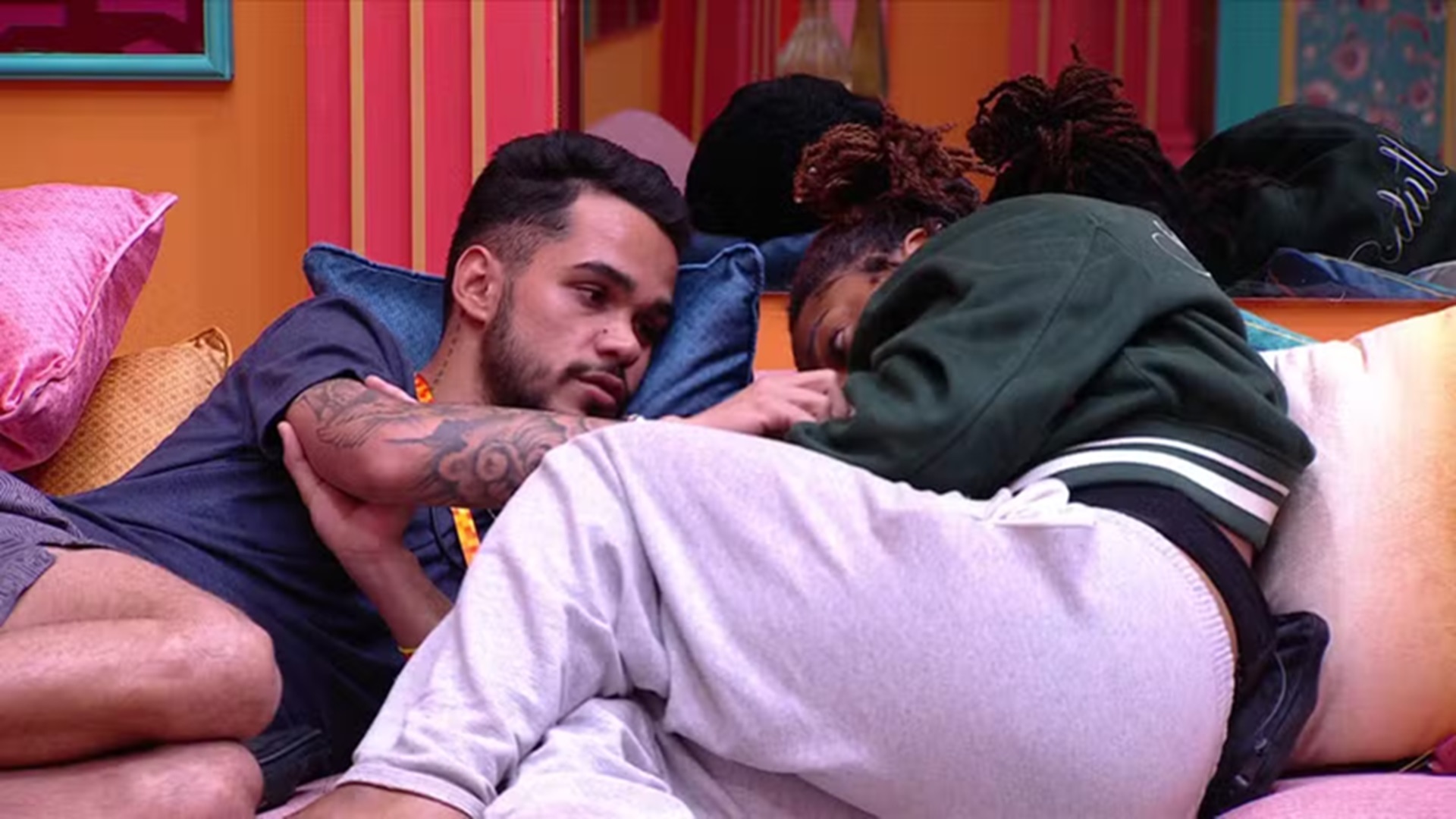 BBB 25: Thamiris reage após revelação de João Pedro: ‘É meu pensamento’