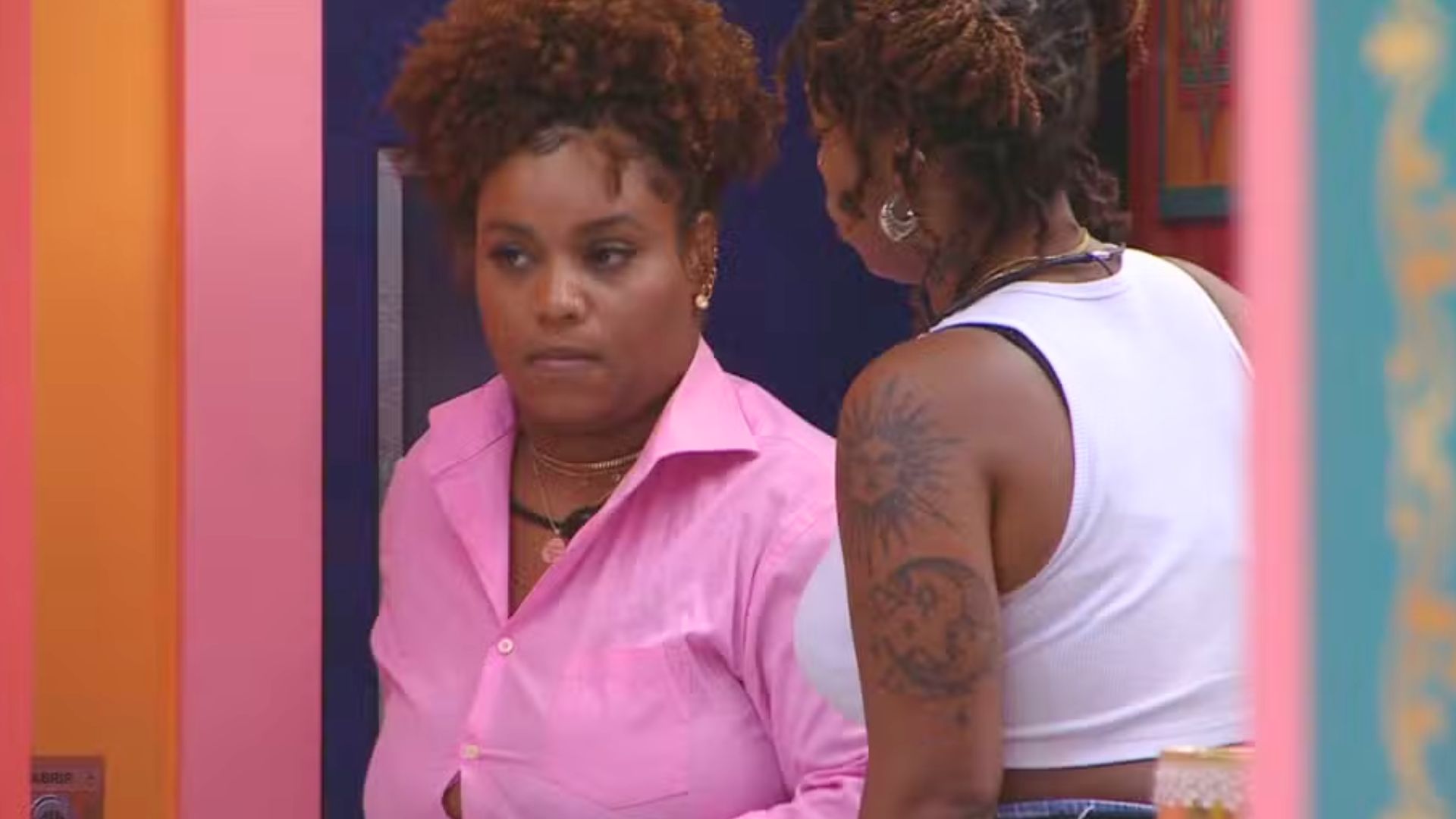 BBB 25: Camilla lamenta atitude de brother: ‘Fiquei chateada’