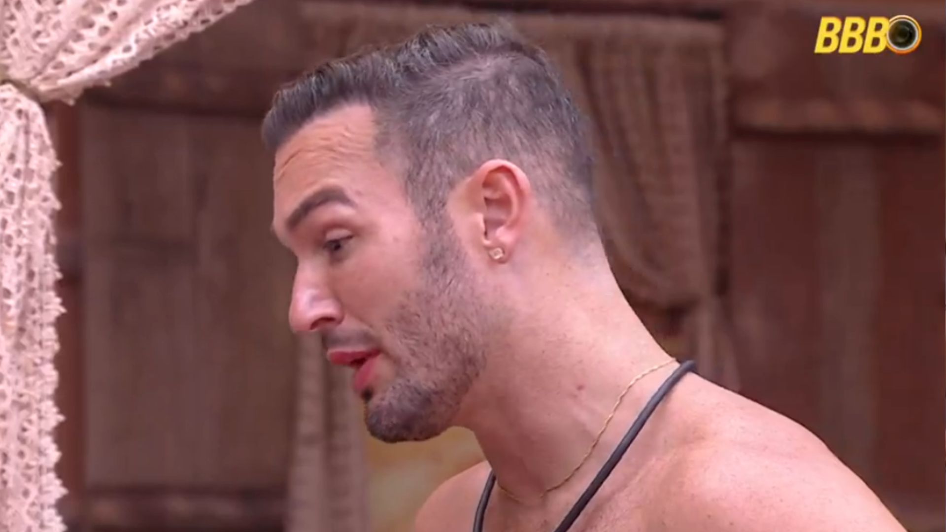 BBB 25: Diego Hypolito analisa relação de Aline e Diogo Almeida: “Não curti”