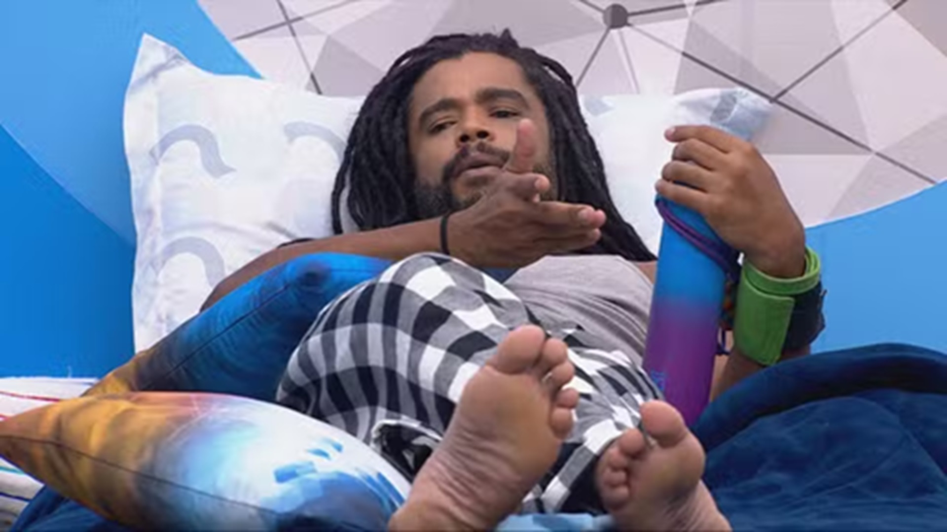BBB 25: Diogo Almeida questiona comportamento de sister: ‘Muito estranho’