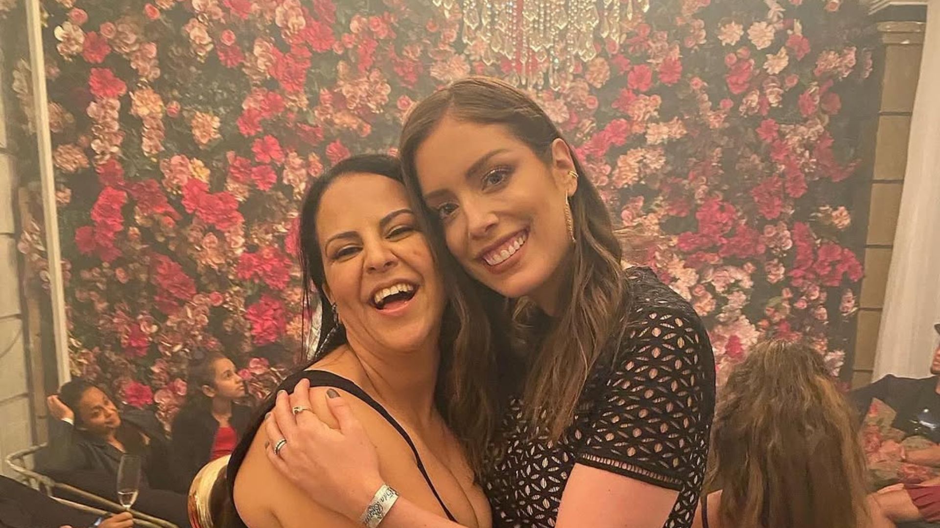 Fabiana Justus faz linda homenagem para amiga: ‘Dom de cuidar’