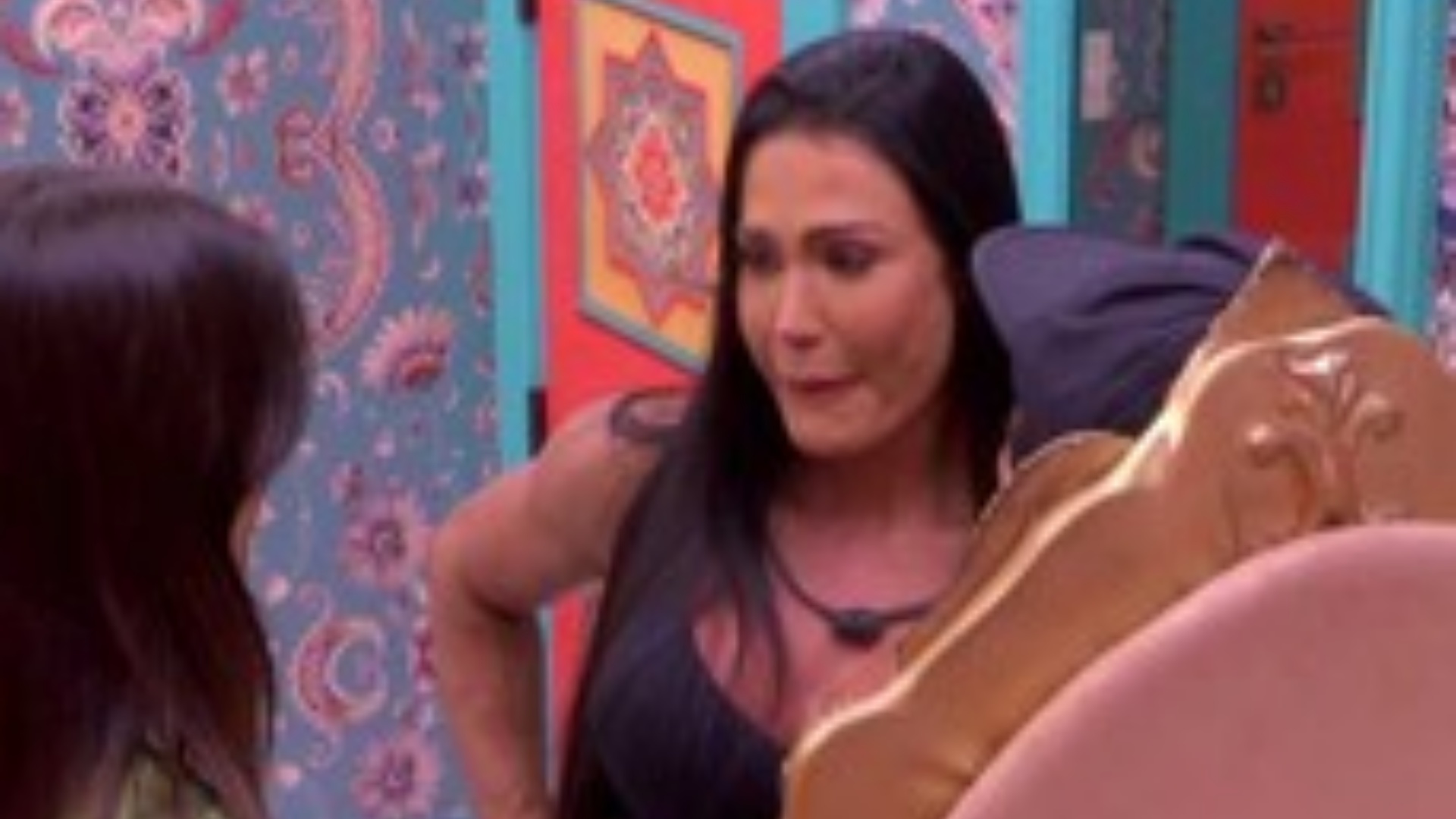 BBB 25: Gracyanne Barbosa chora e relembra situação difícil com Belo
