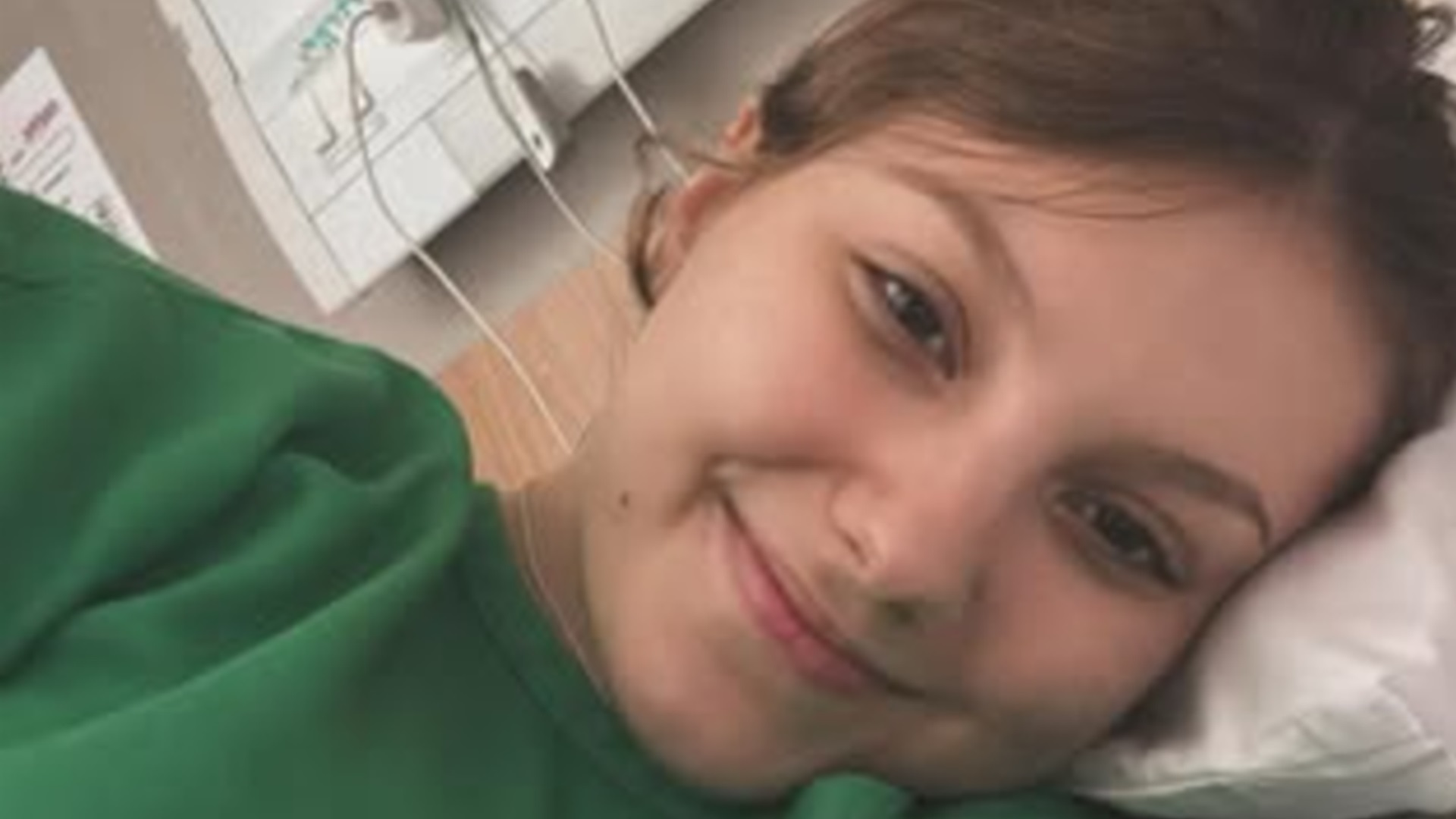 Isabel Veloso surge no hospital e fala sobre nova fase do tratamento contra câncer