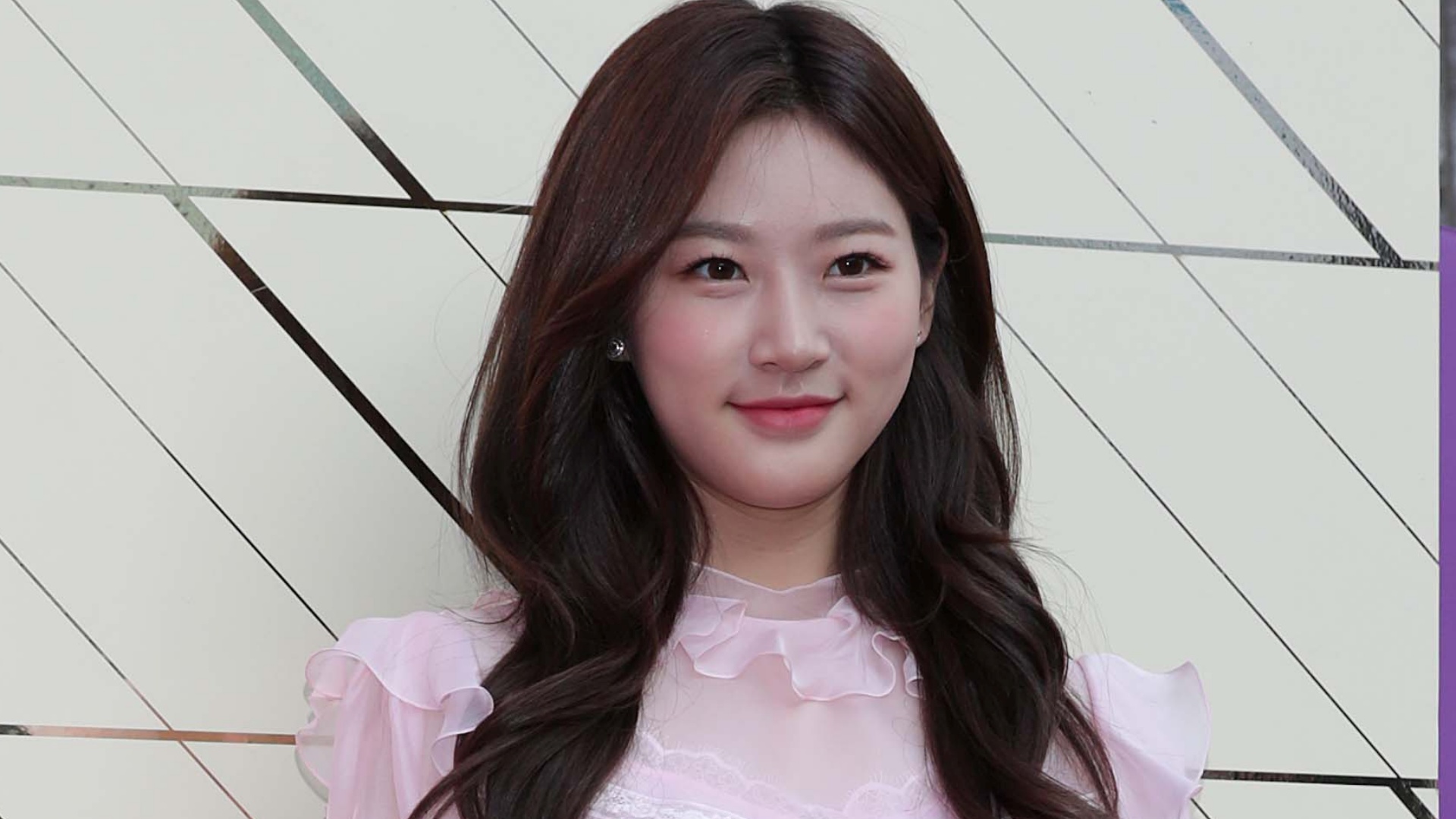 Kim Sae-ron, atriz encontrada morta em casa, deixa dívida milionária