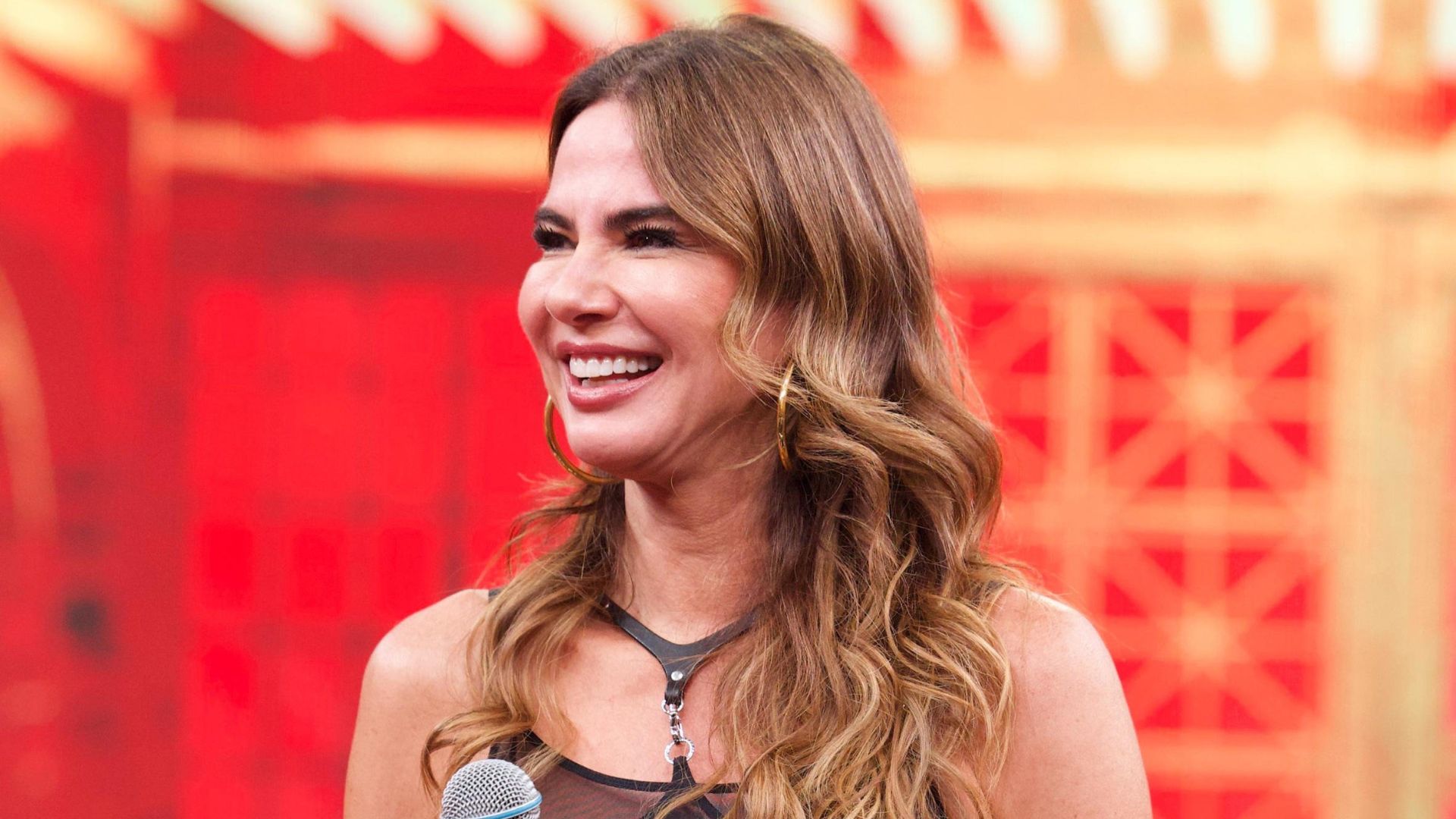 Luciana Gimenez encontra itens esquecidos em seu apartamento: ‘Estou chocada’