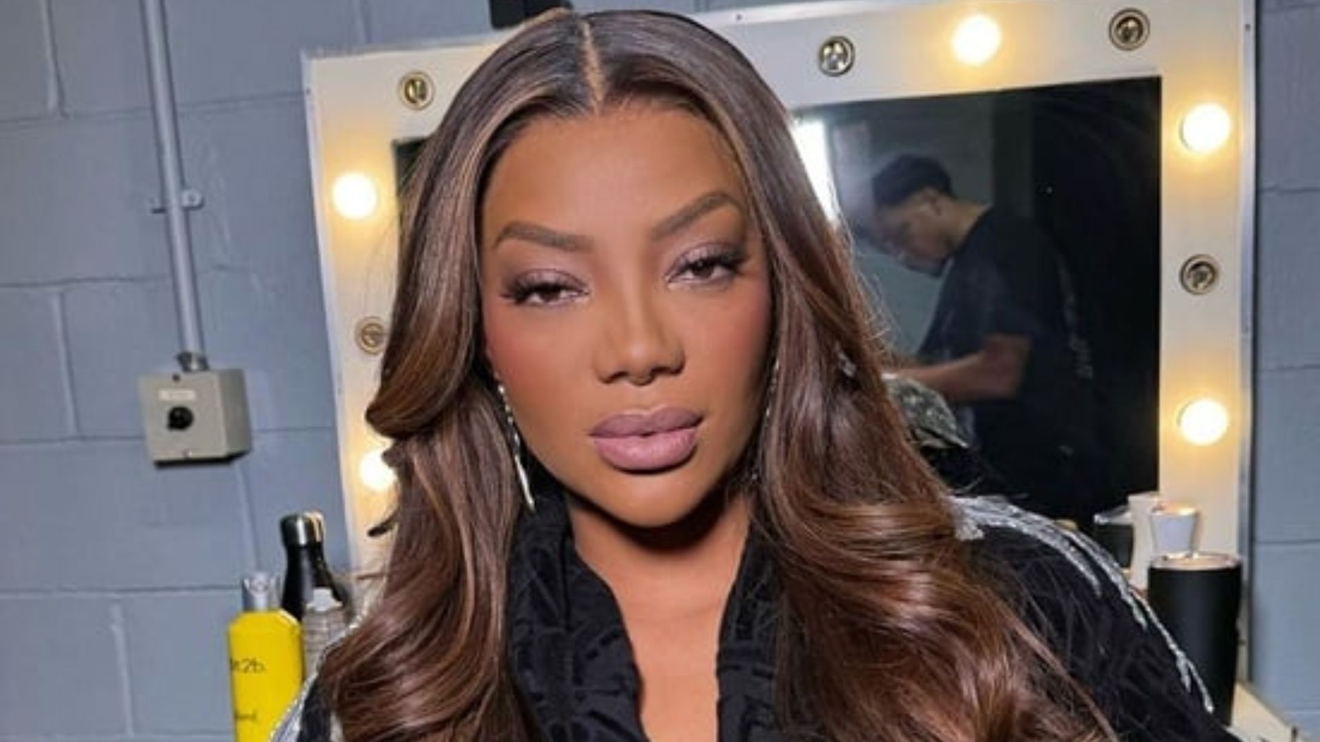 Após incomodar os fãs, Ludmilla justifica sumiço de rede social
