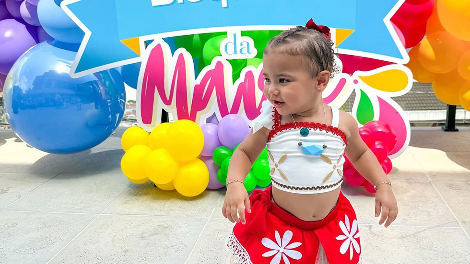 Mavie, filha de Bruna Biancardi e Neymar, usa look de R$ 400 no Carnaval