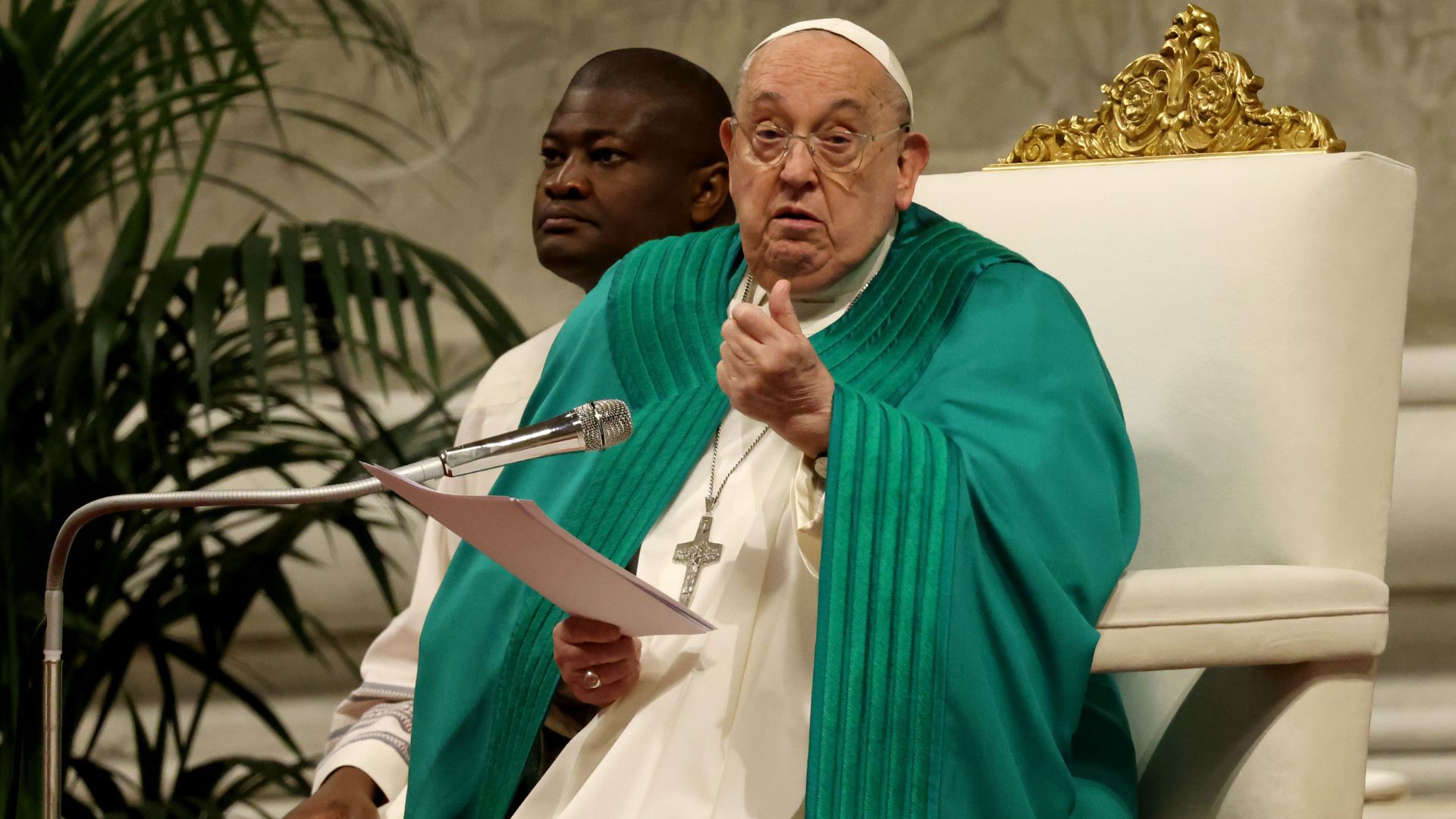 Última atualização: Papa Francisco apresenta melhora em seu estado de saúde