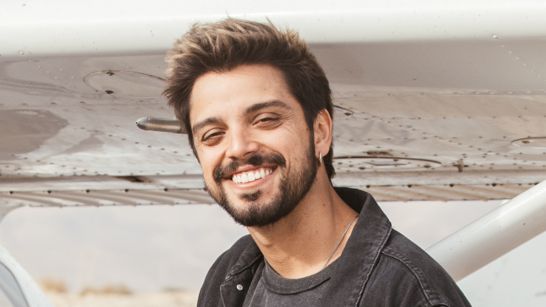 Rodrigo Simas reforça mensagem sobre a vida: ‘Felicidade está nos detalhes’