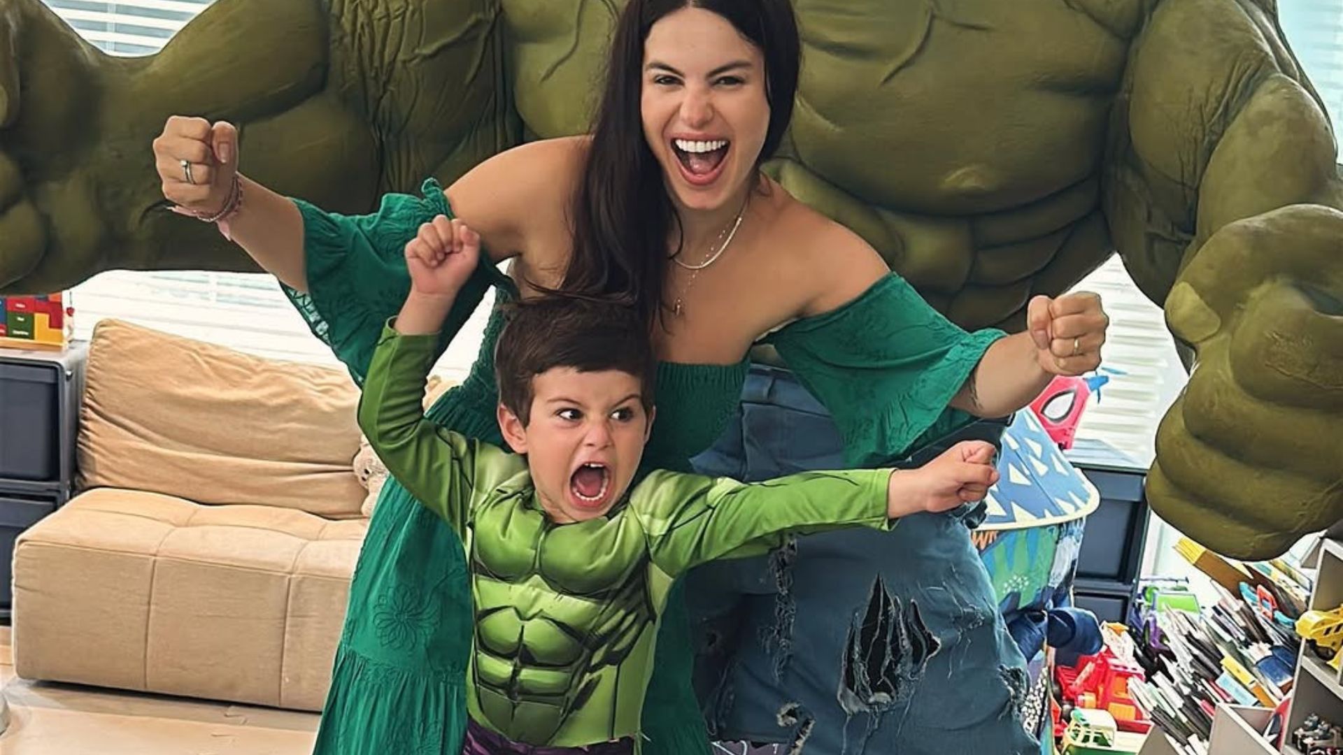 Sthefany Brito desabafa sobre volta às aulas do filho: ‘Aperto no peito’