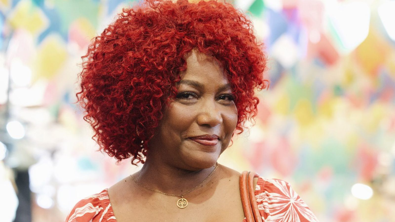 Avó de Clara Moneke em Dona de Mim, atriz adianta sobre novela: ‘É disso que o povo gosta!’
