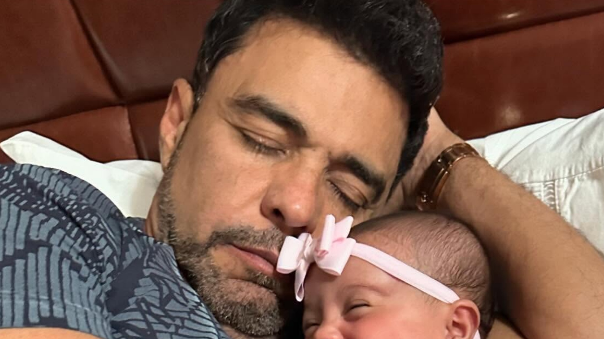 Zezé Di Camargo mostra a filha sorrindo: ‘Coração do papai não aguentou’