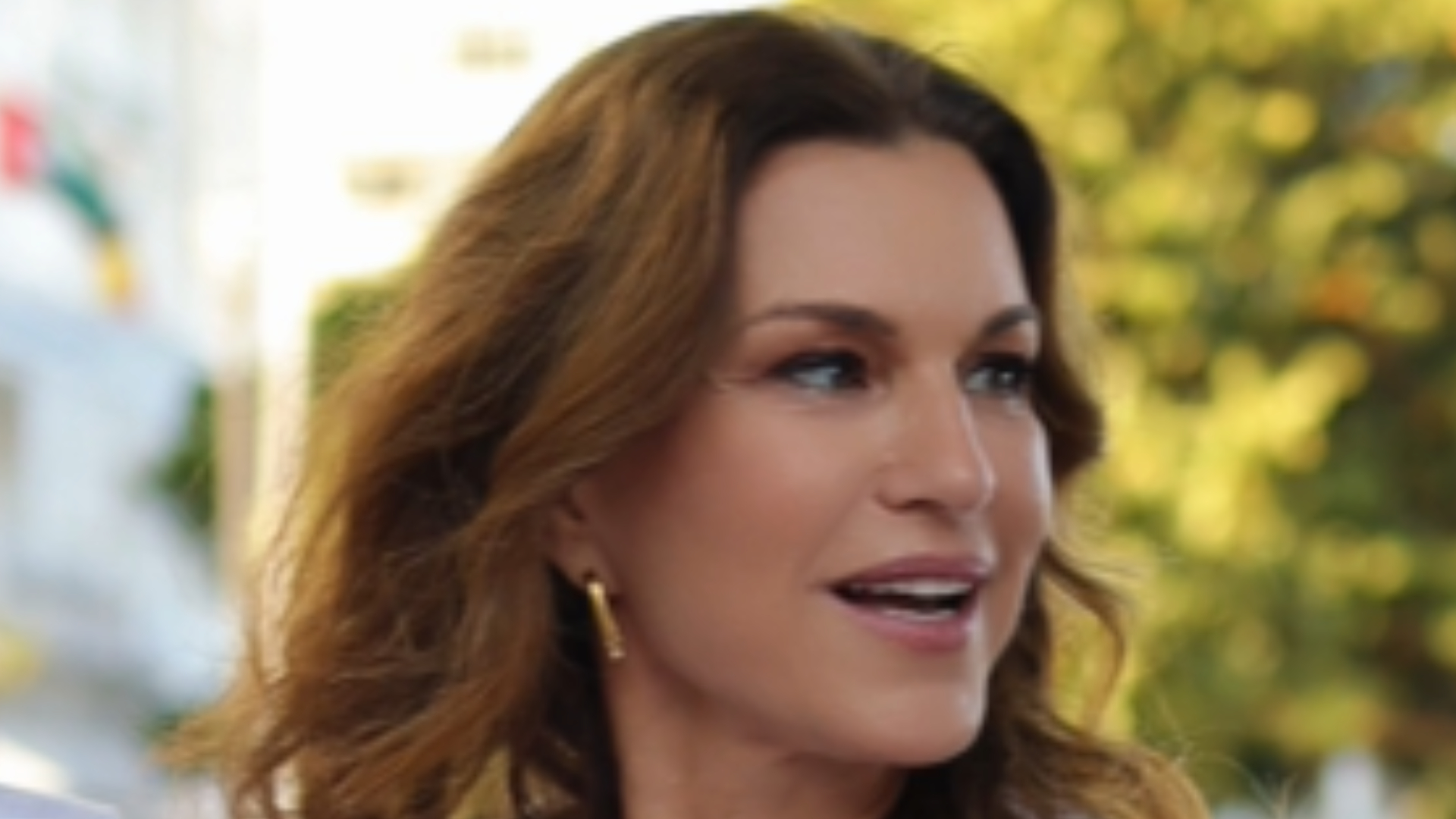 Adriana Garambone defende debate sobre etarismo: ‘A gente não pode mais ter medo’