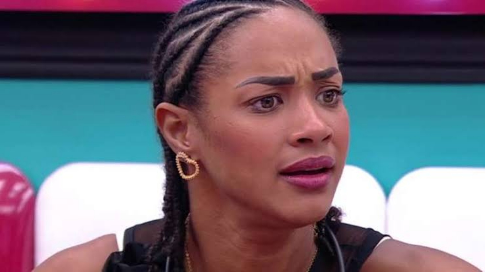 BBB 25: Aline detona sisters: ‘Não tiveram nem coragem de me olhar’