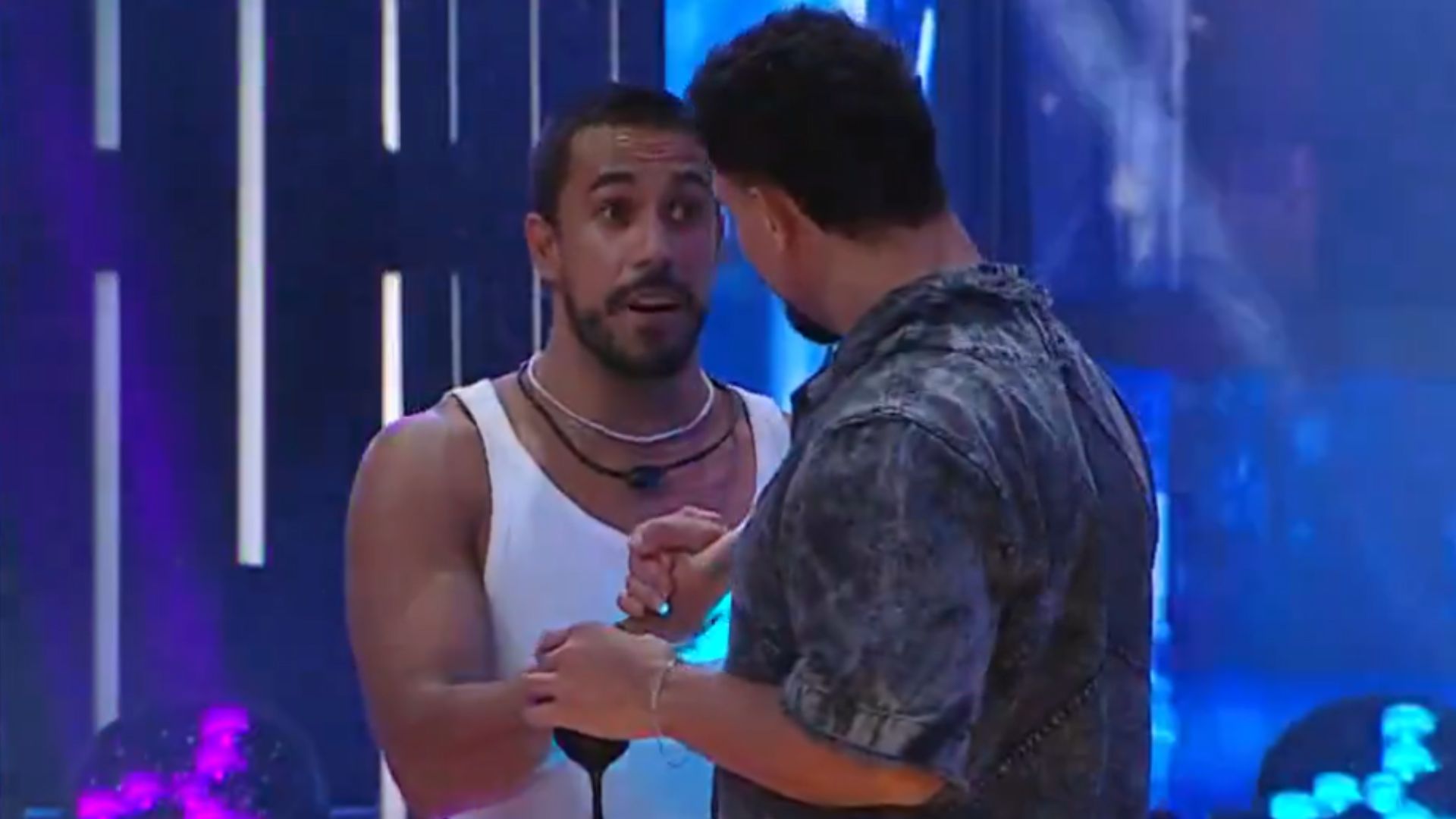 BBB 25: Maike aconselha brother rival após eliminação de Aline: ‘Iria’
