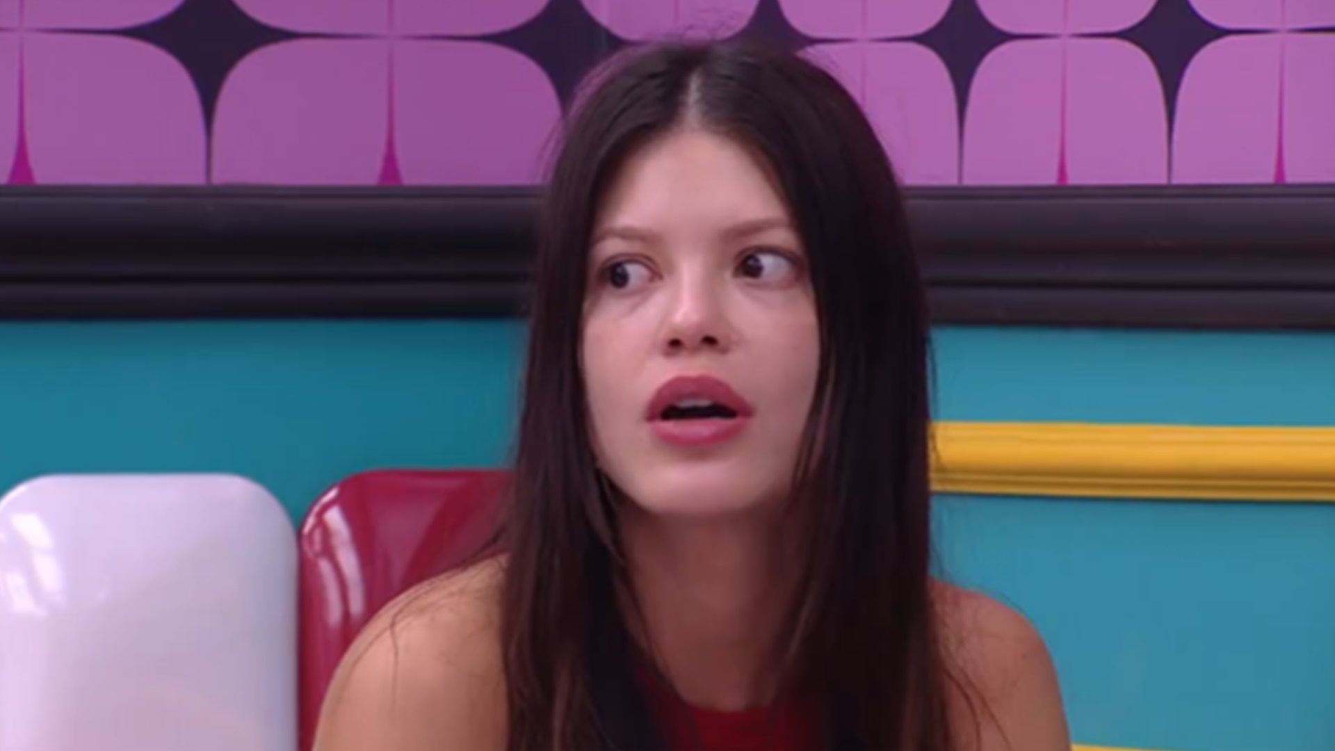 Vitória Strada confessa após visita inesperada na casa do BBB 25: ‘Muito medo’