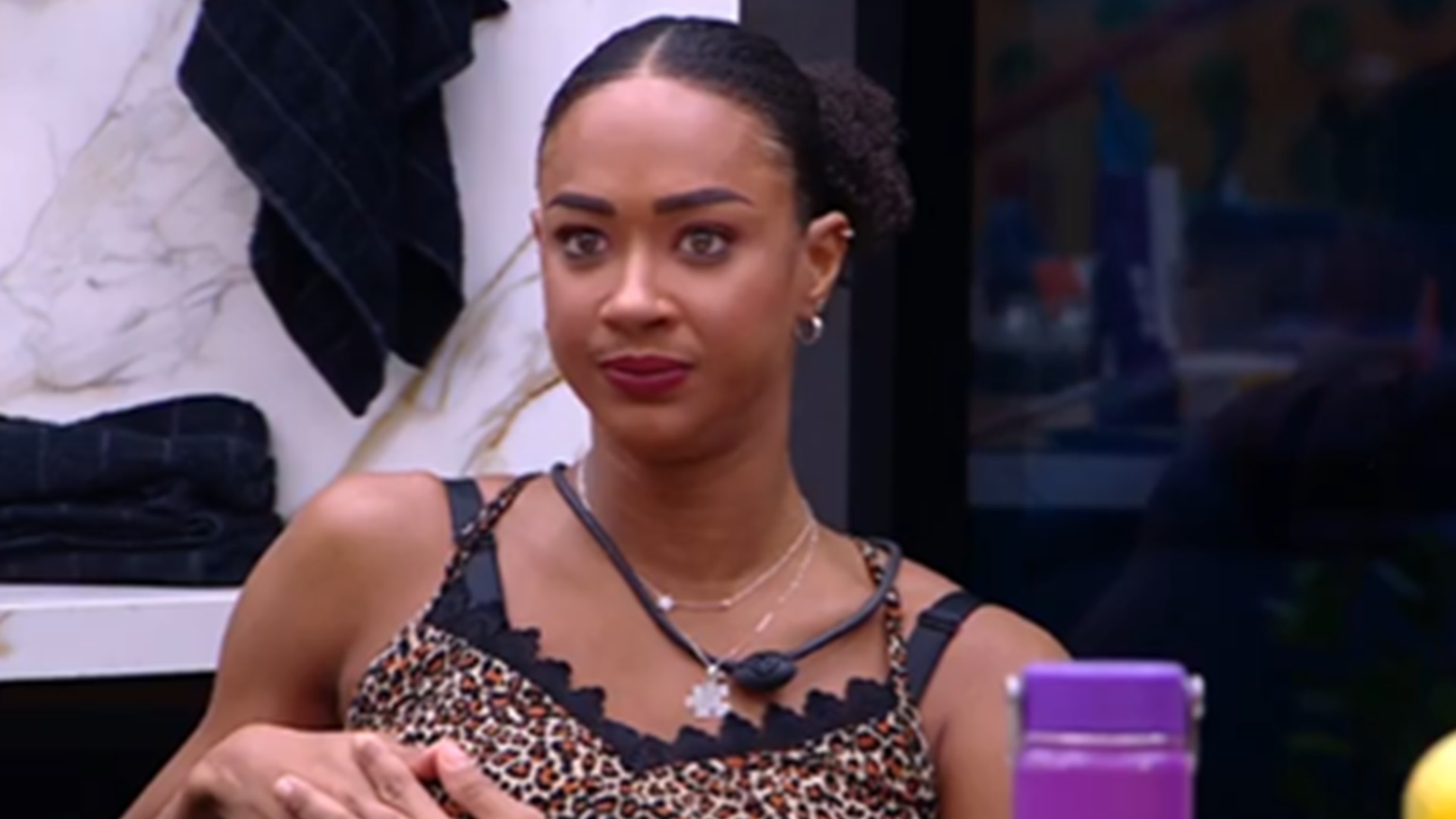 Aline surpreende com confissão sobre sua vida amorosa fora do BBB 25