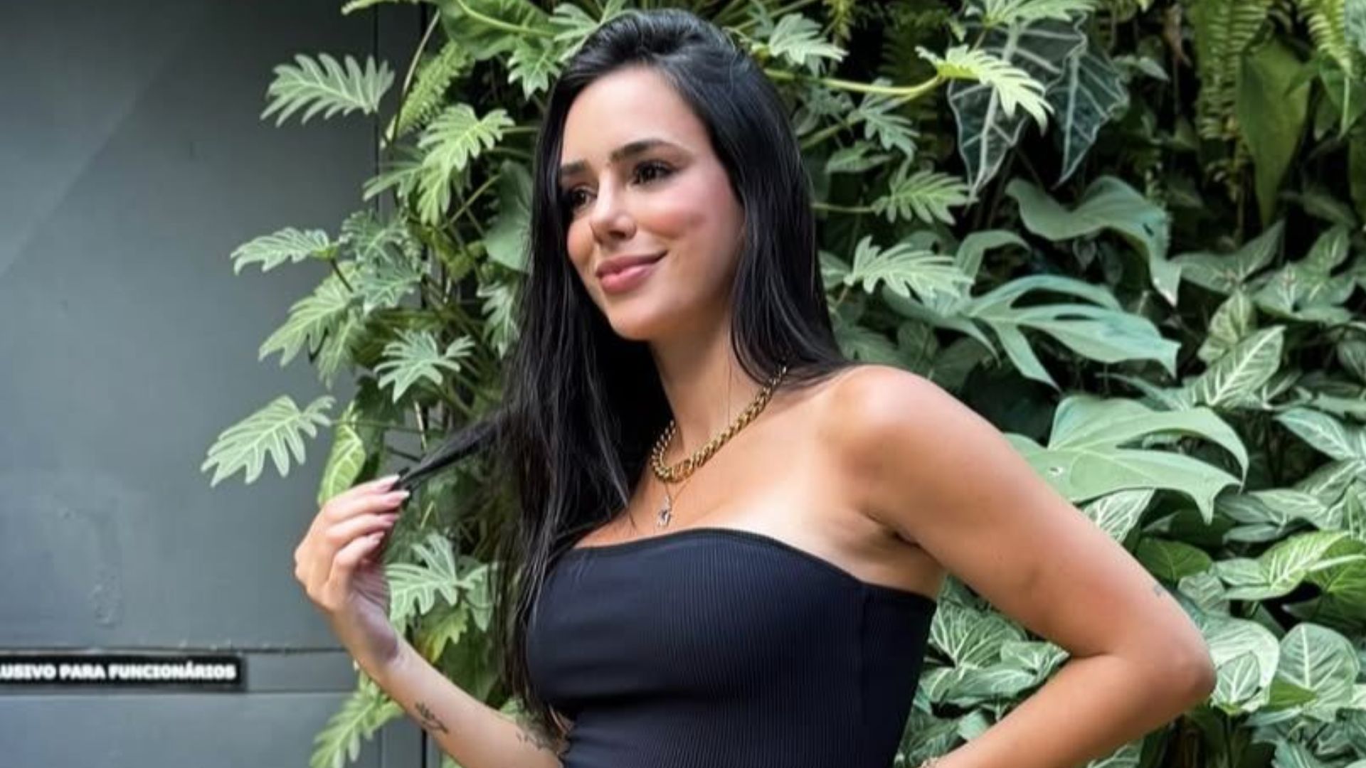 Em meio aos rumores, Bruna Biancardi exibe barriguinha de grávida em novas fotos