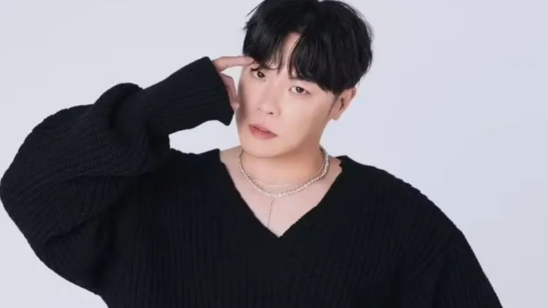 Cantor sul-coreano Wheesung é encontrado morto em casa