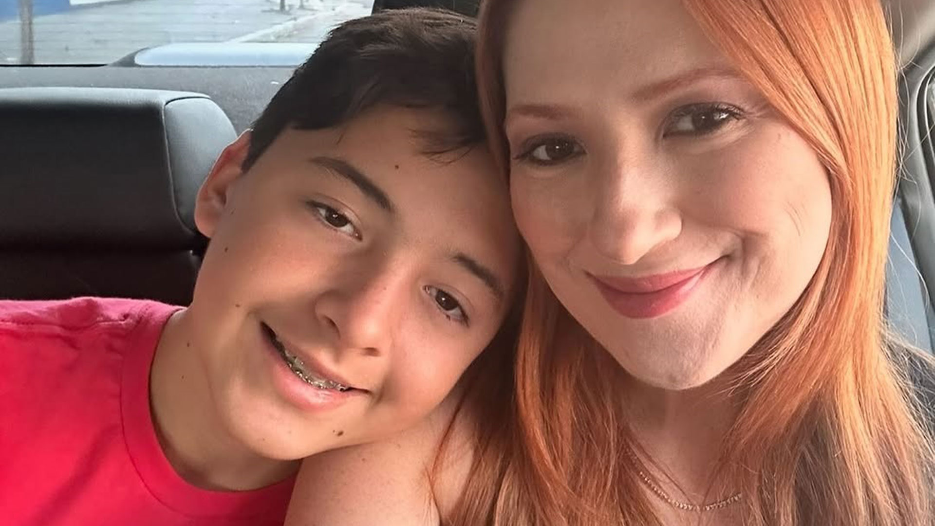 Dani Calabresa faz homenagem para sobrinho adolescente