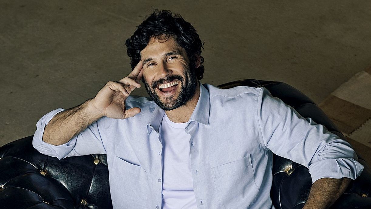 Dudu Azevedo reconhece êxitos e busca por novas experiências: ‘Engrandecimento do artista’