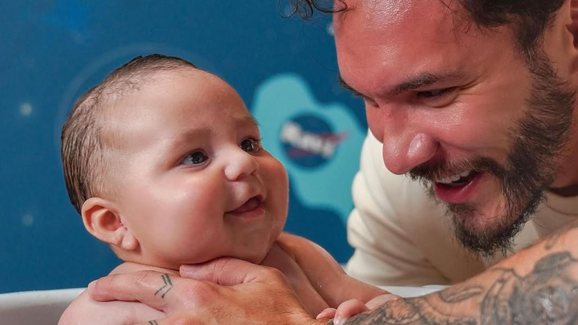 Eliezer mostra momento especial com o filho Ravi: ‘Amor incondicional’