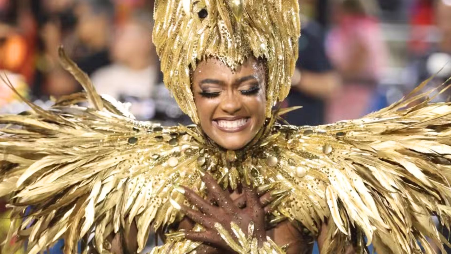 Viradouro se pronuncia após Erika Januza anunciar saída do posto de rainha