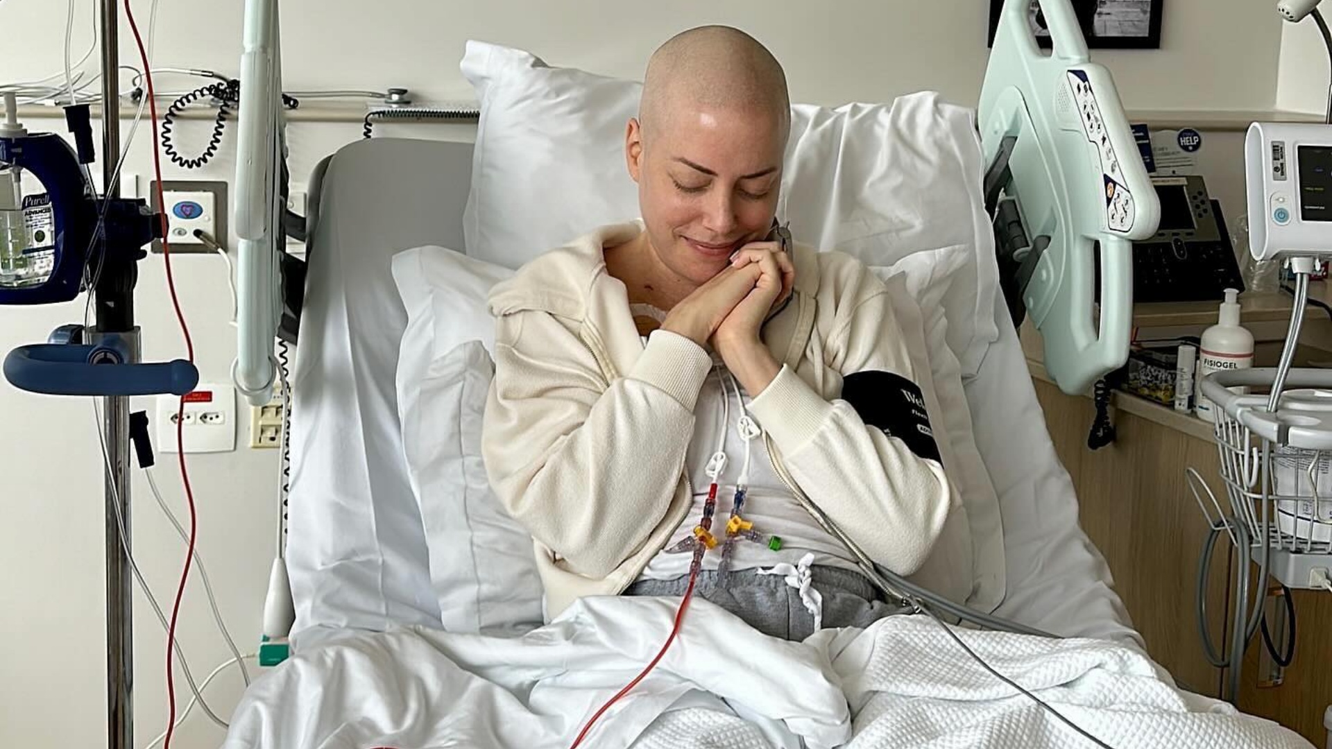 Fabiana Justus emociona ao relembrar transplante de medula óssea: ‘Minha cura’
