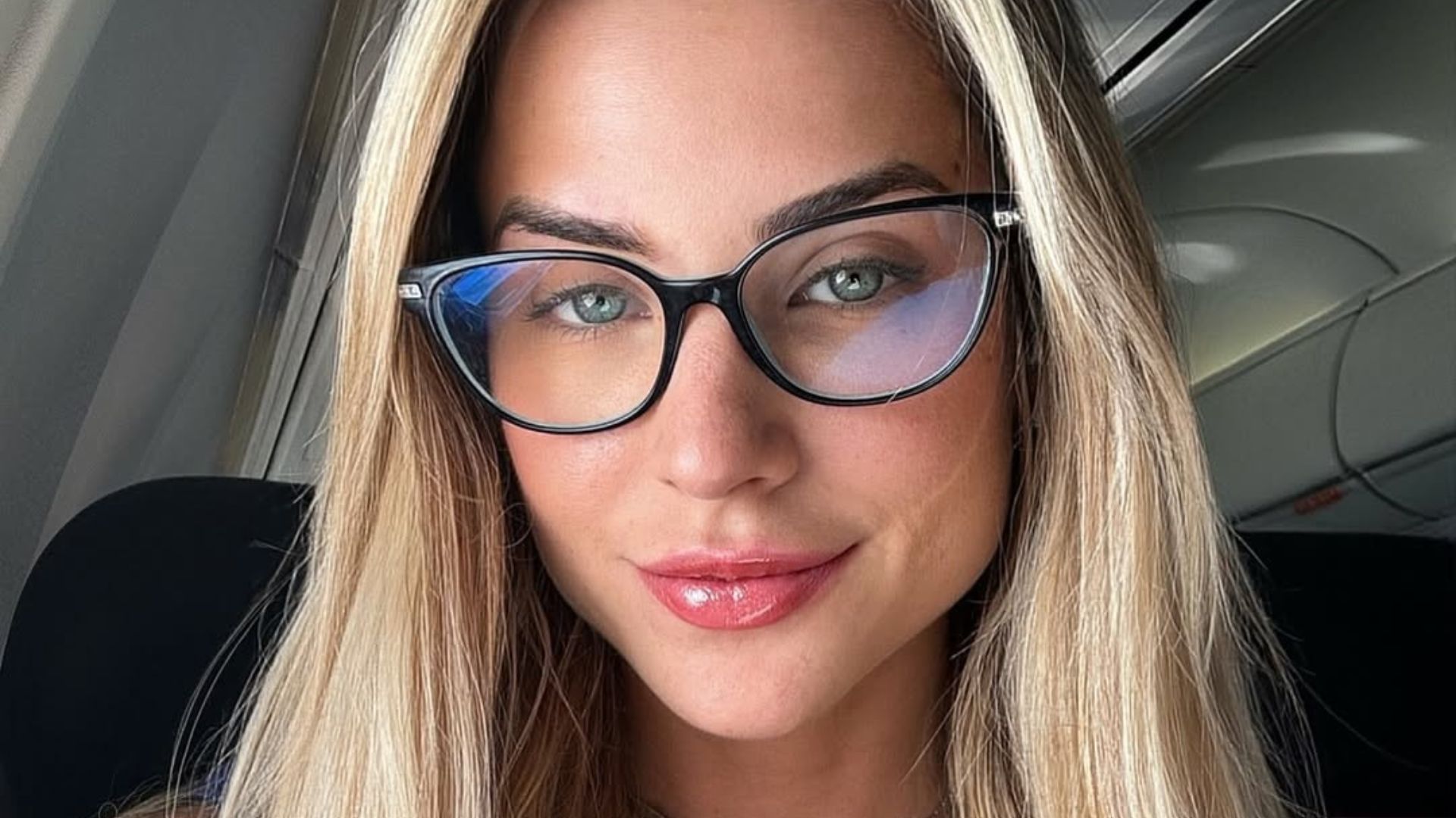 Gabi Martins emociona ao cantar para pacientes com câncer
