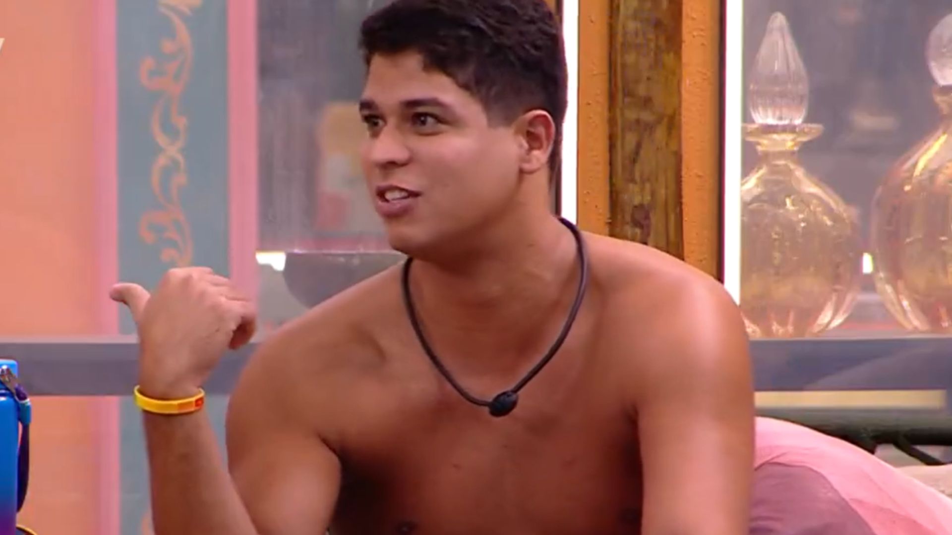 BBB 25: Guilherme defende rival após saída de Aline: ‘Não consigo discordar’