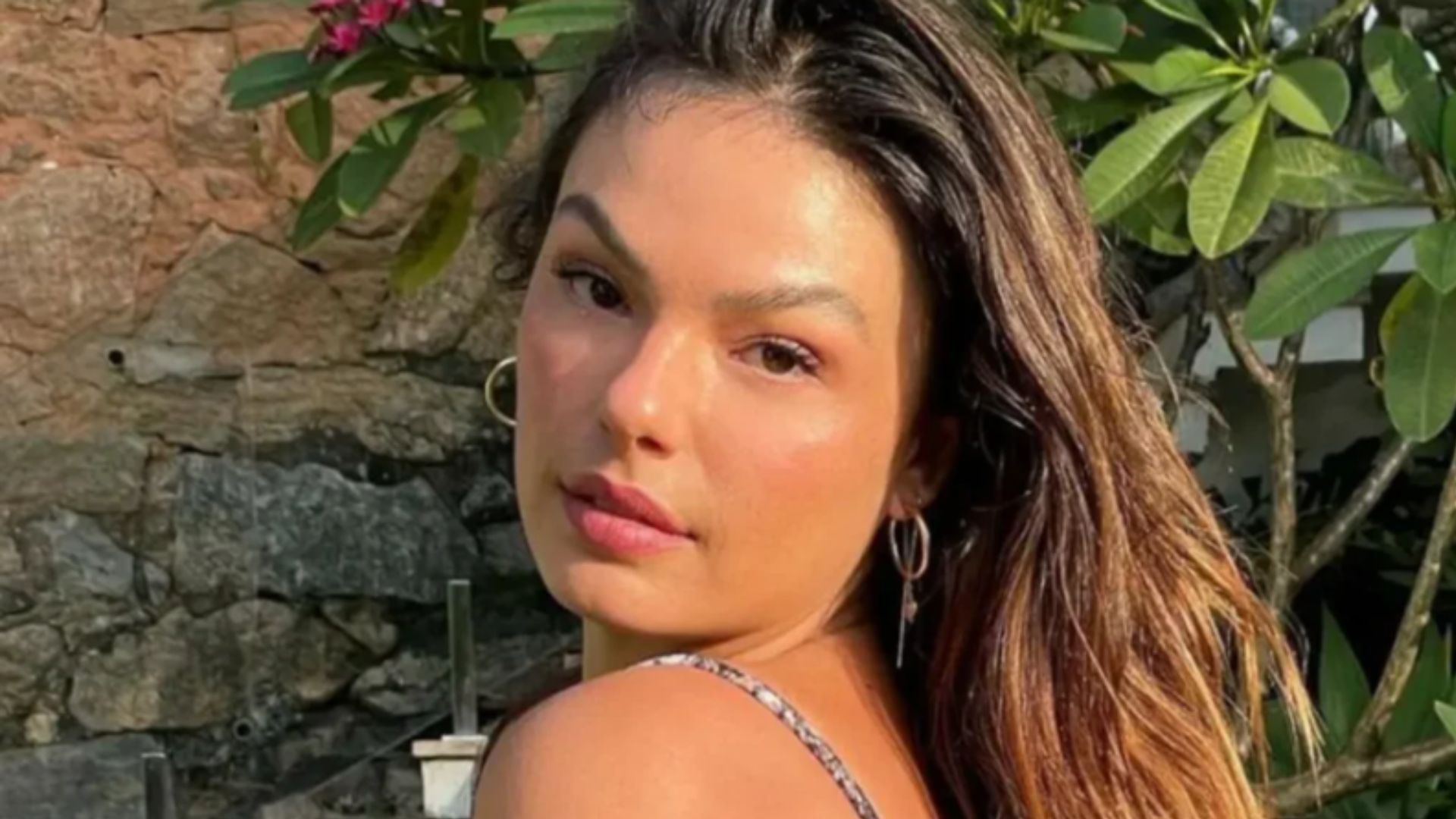 Isis Valverde revela decisão surpreendente para viver cangaceira