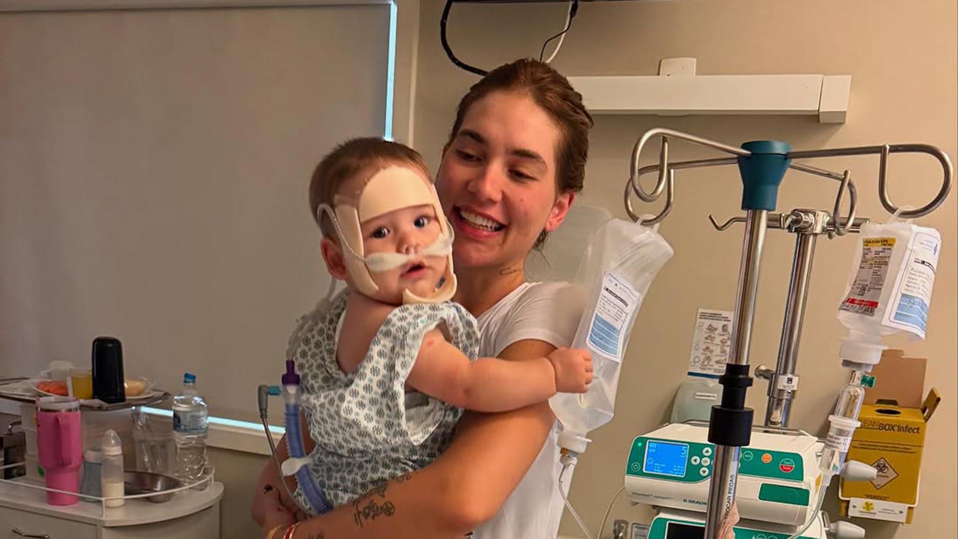 Virginia Fonseca exibe novas fotos do filho de 5 meses no hospital: ‘Sem previsão’
