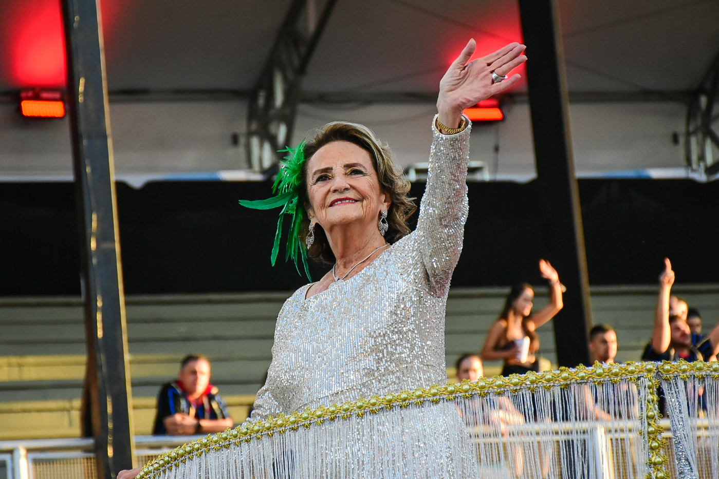 Lucinha Araújo no desfile da Camisa Verde e Branco - Foto: Will Dias / Brazil News