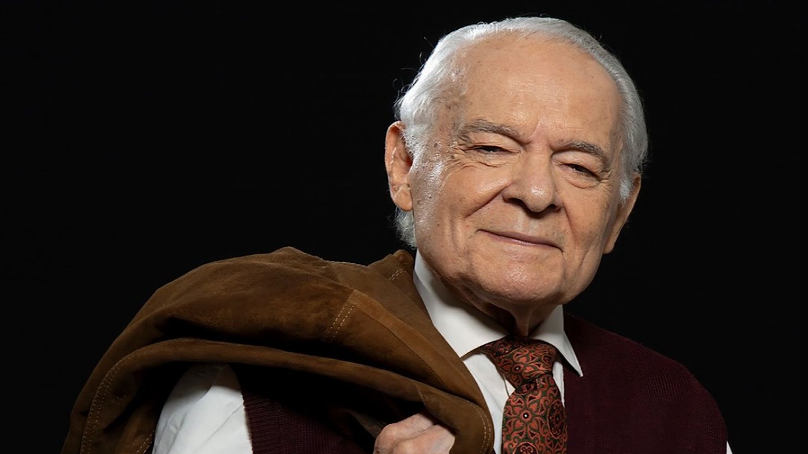 Médico explica diagnóstico de Othon Bastos em pessoas idosas: ‘Não responde da mesma forma’