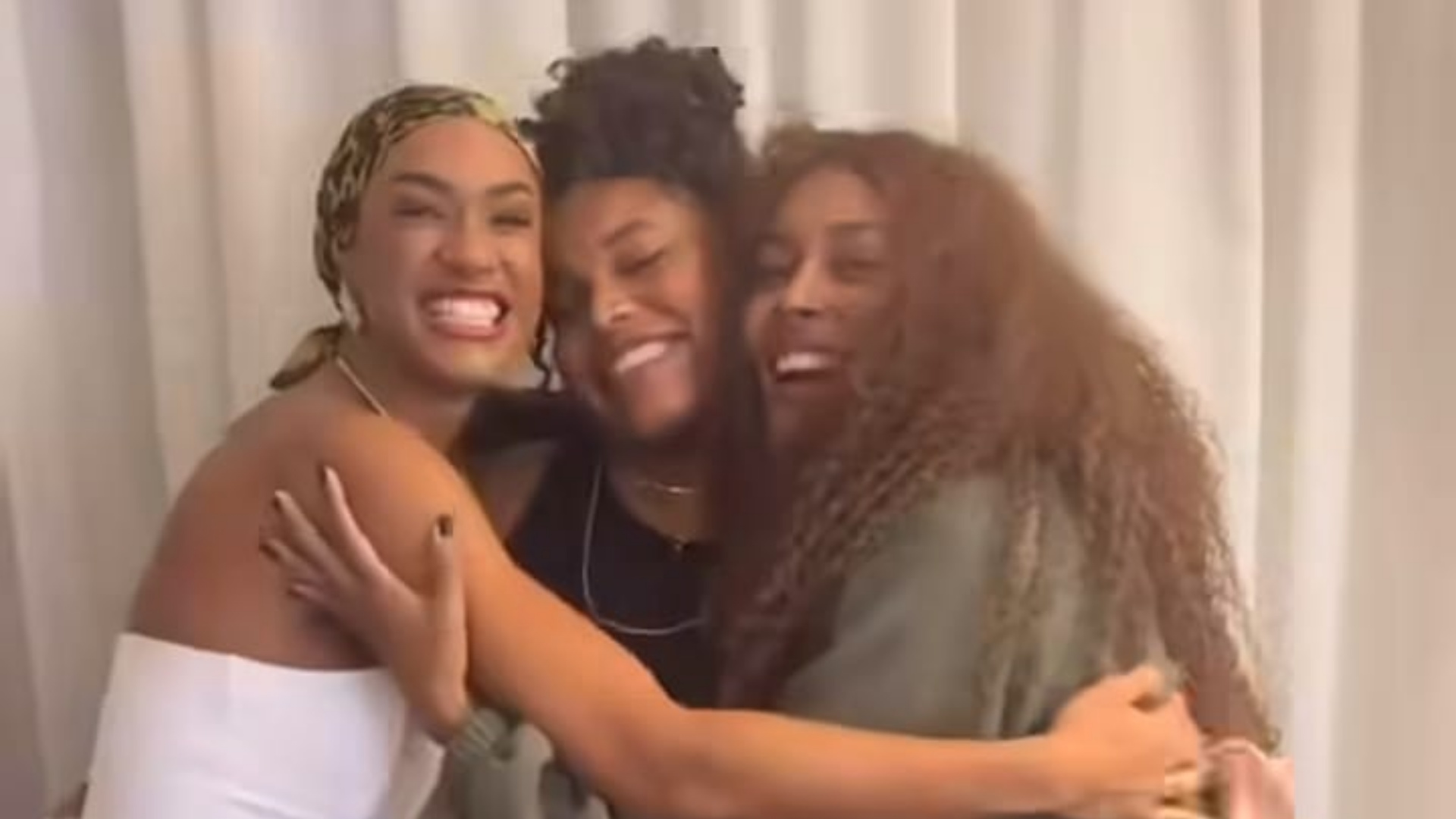 Camilla mostra detalhes do reencontro com Aline e Giovanna fora do BBB 25