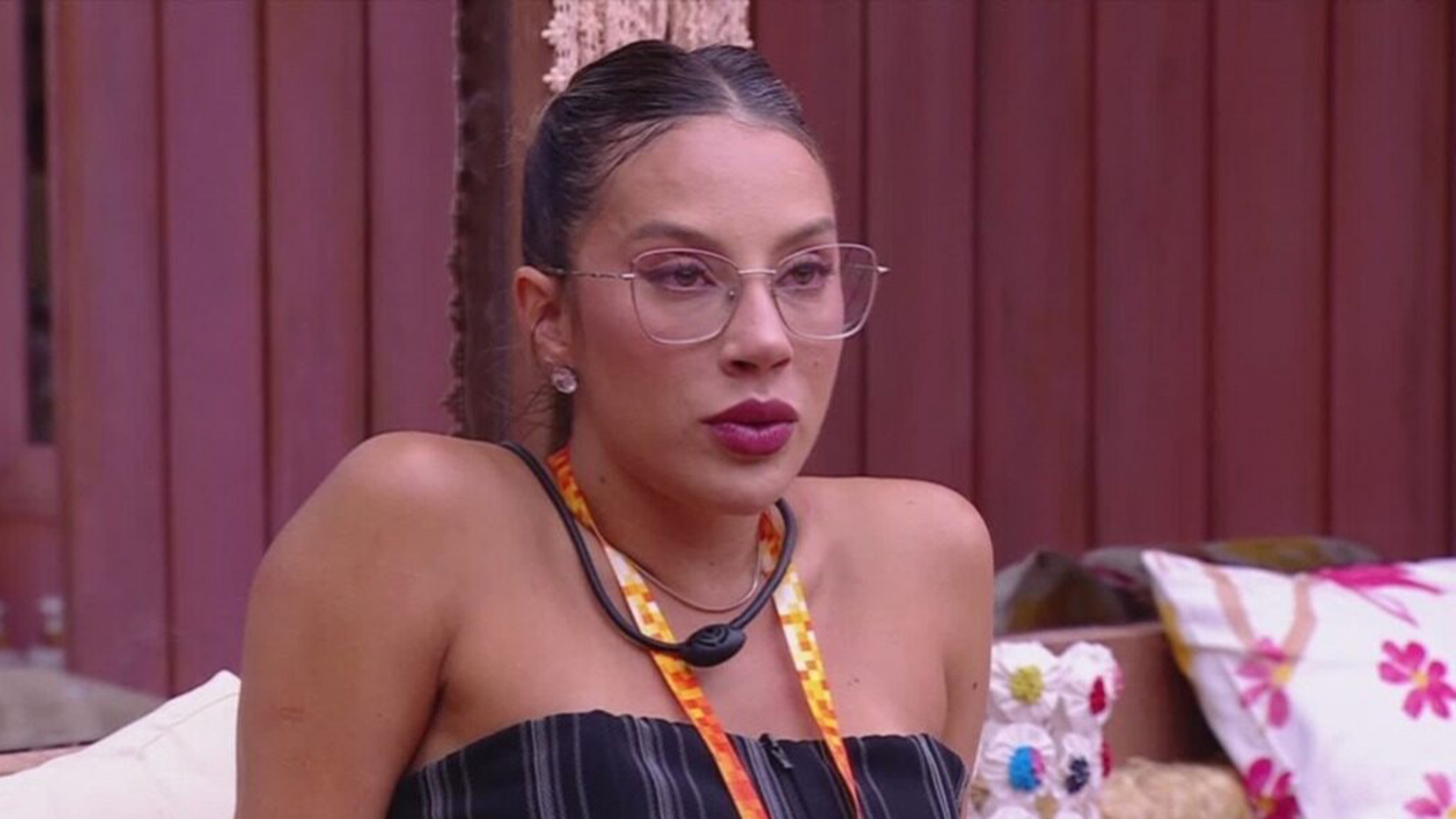 Ex-BBB Renata revela que pessoa reapareceu após ficar milionária. Saiba quem