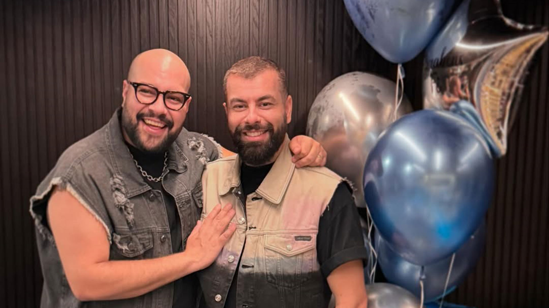 Tiago Abravanel se declara para o marido em data especial: ‘Dia de celebrar’