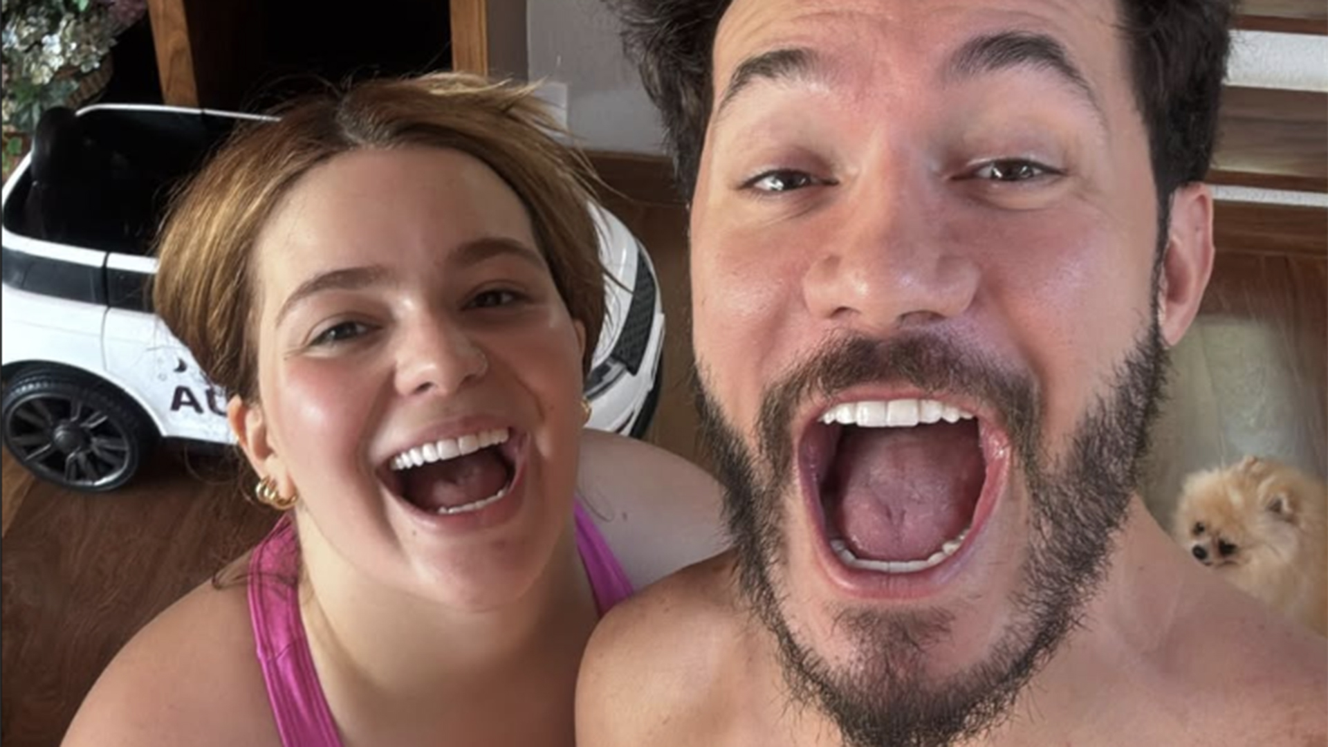 Eliezer reage ao flagrar Viih Tube de biquíni e faz elogio ousado