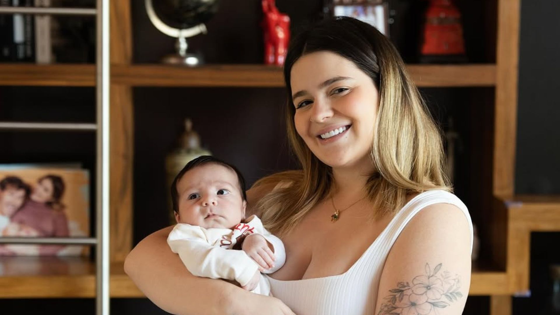 Viih Tube mostra nova foto de Ravi e revela time que bebê deverá torcer
