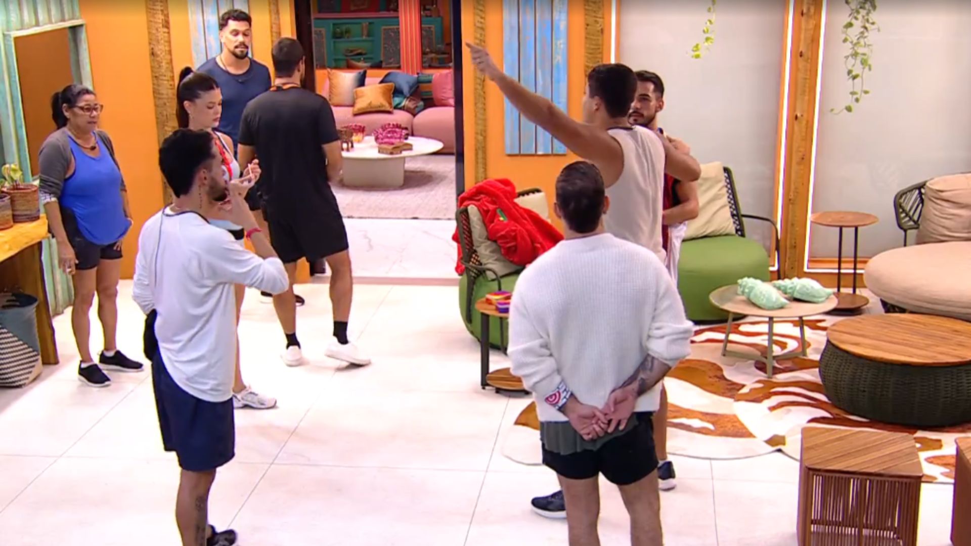 BBB 25: Vitória Strada rebate desculpas de João Pedro: ‘Não é só pedir desculpas’