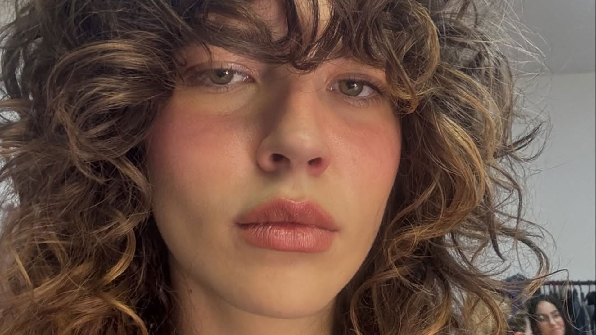 Alanis Guillen arrasa em foto de biquíni. Confira!